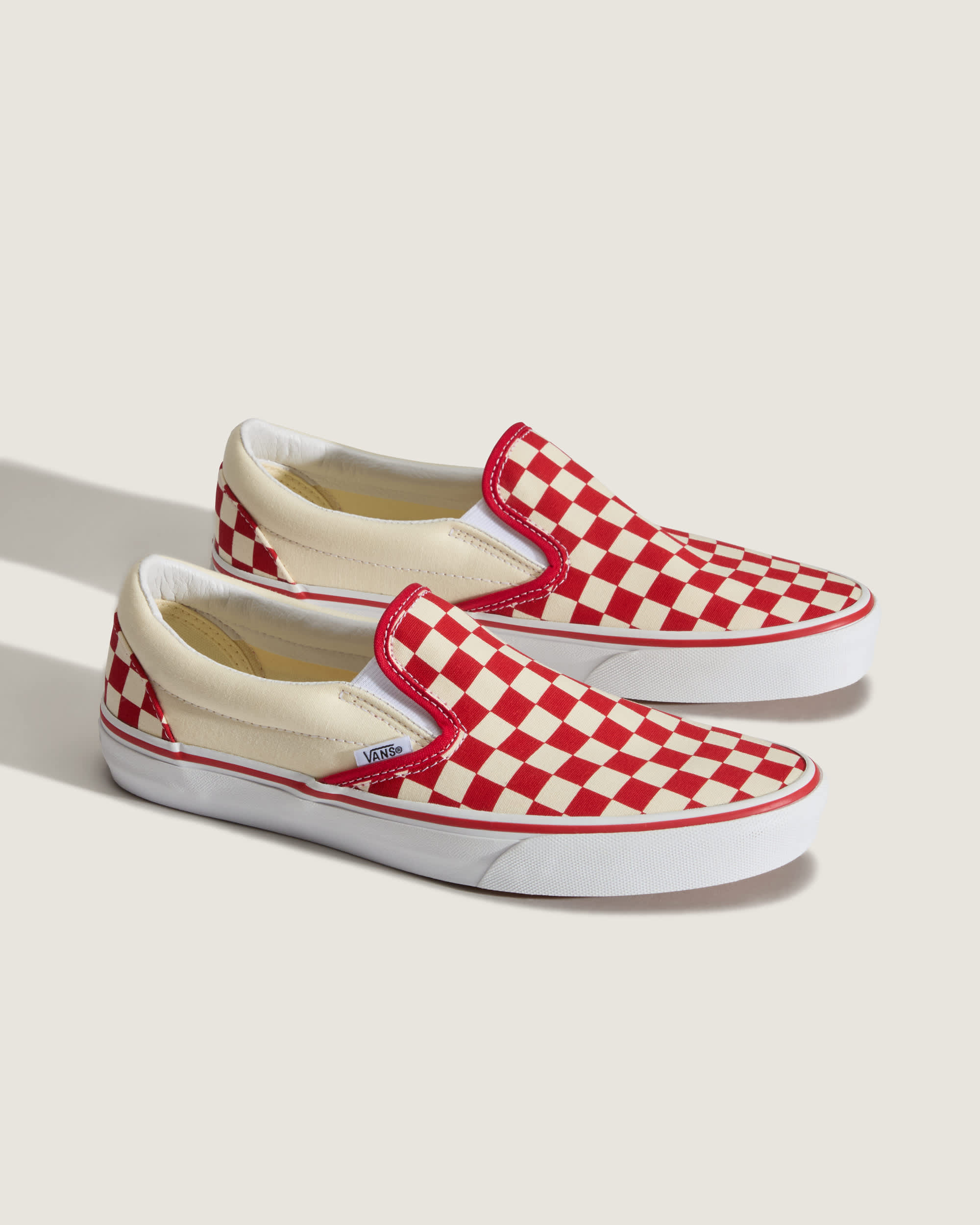 Classic SlipOn Schuhe VANS Rot ALT1