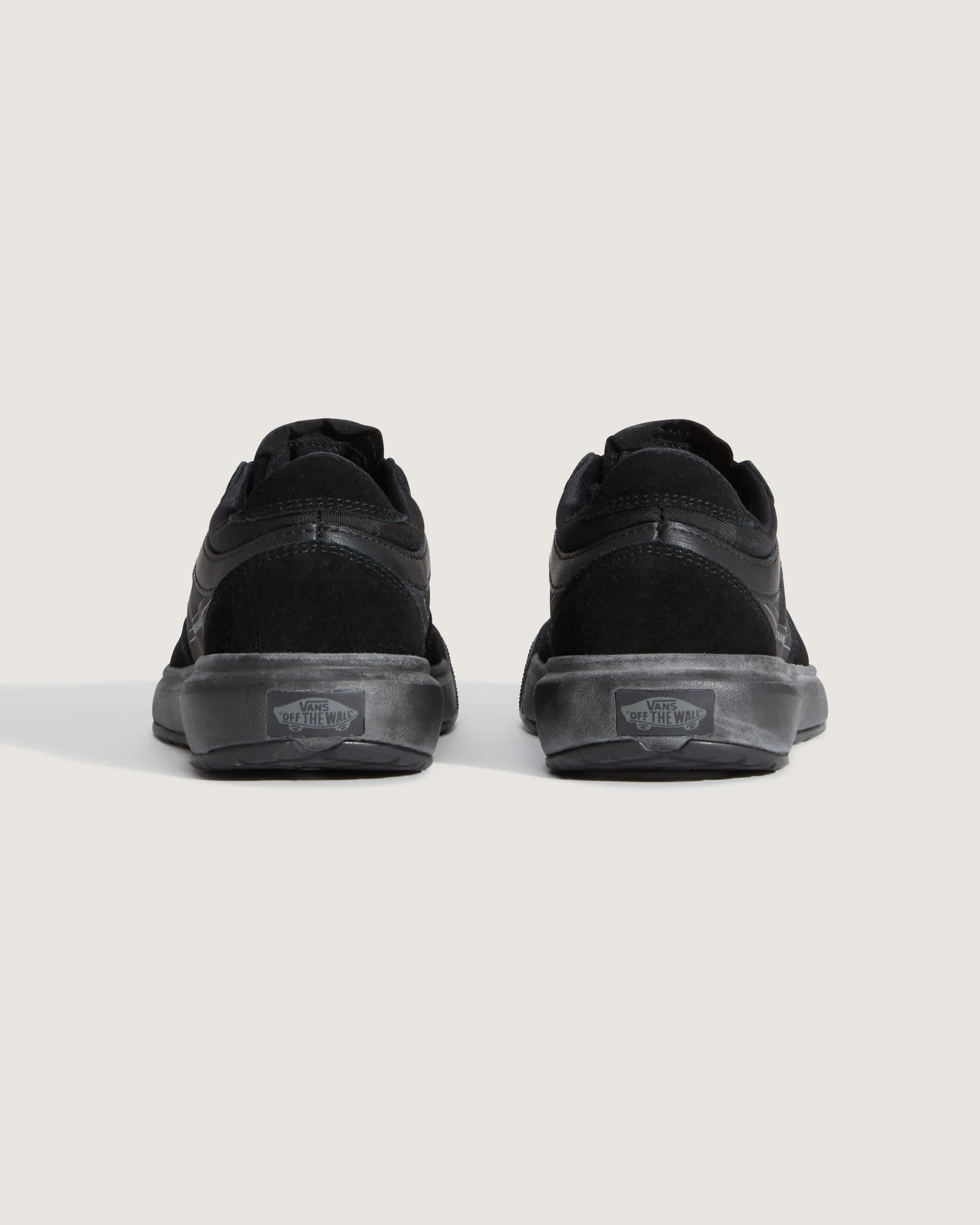 Jugendliche Ultrarange 20 Schuhe 814 Jahre VANS Schwarz ALT3