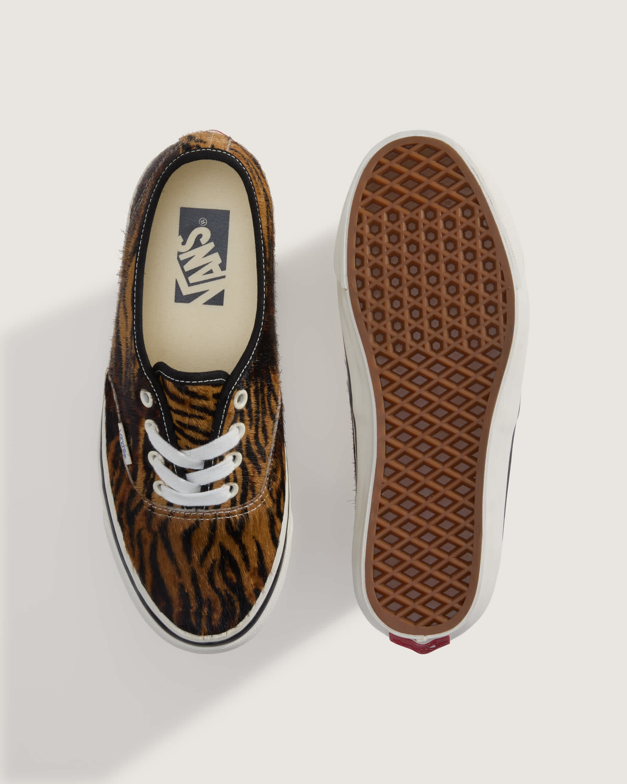 Premium Authentic Shoes VANS Black ALT2