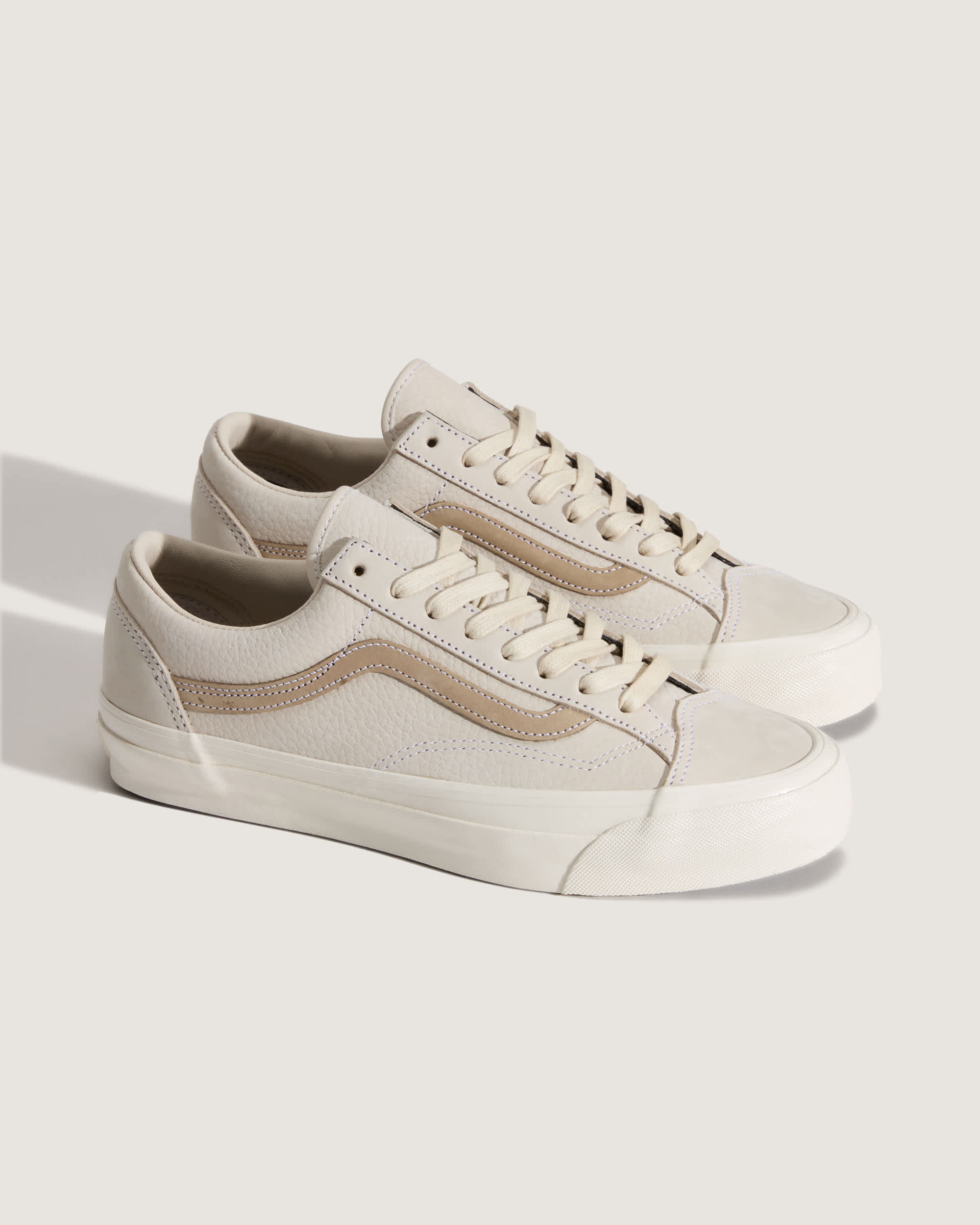 Premium Old Skool Schuhe VANS Beige ALT1