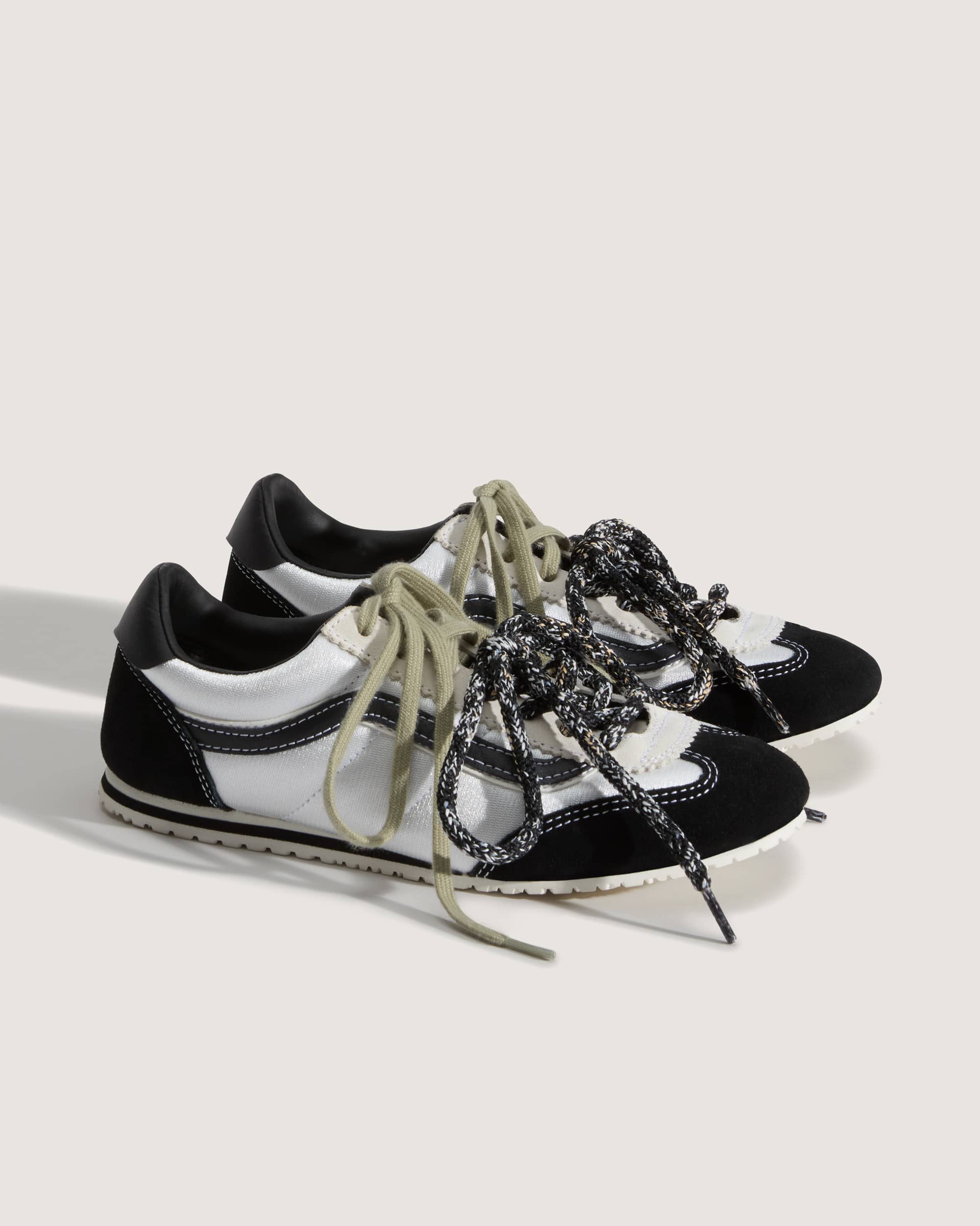 Scarpe Super Lowpro VANS Nero ALT1