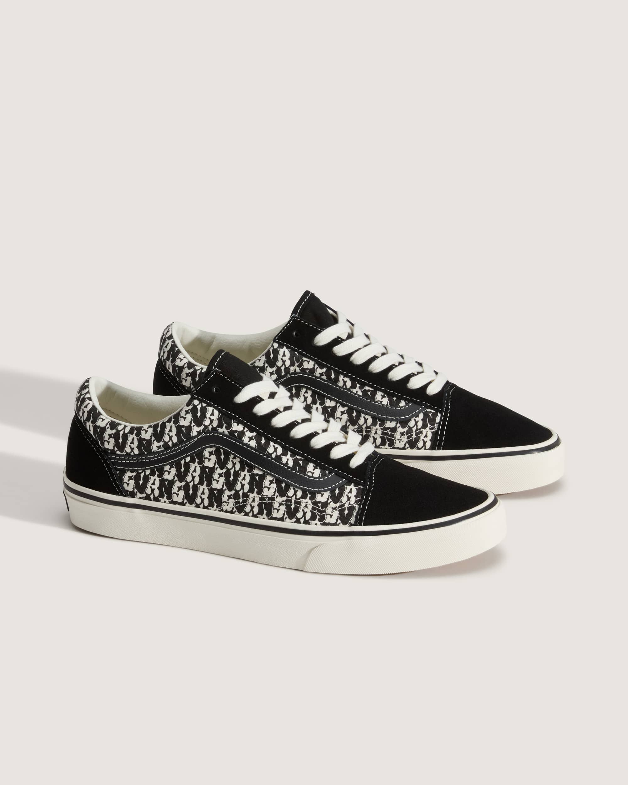 Chaussures Old Skool VANS Noir ALT1