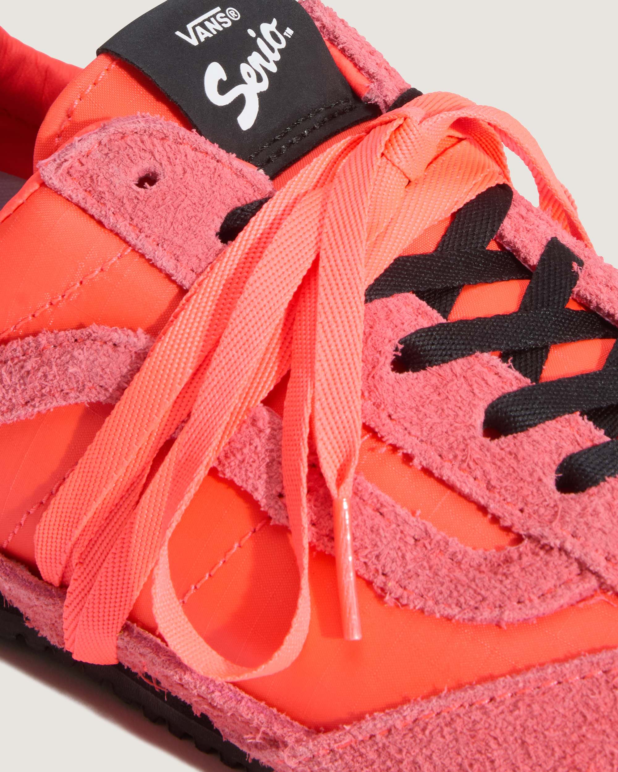 Baskets Premium Super Lowpro VANS Rose ALT4