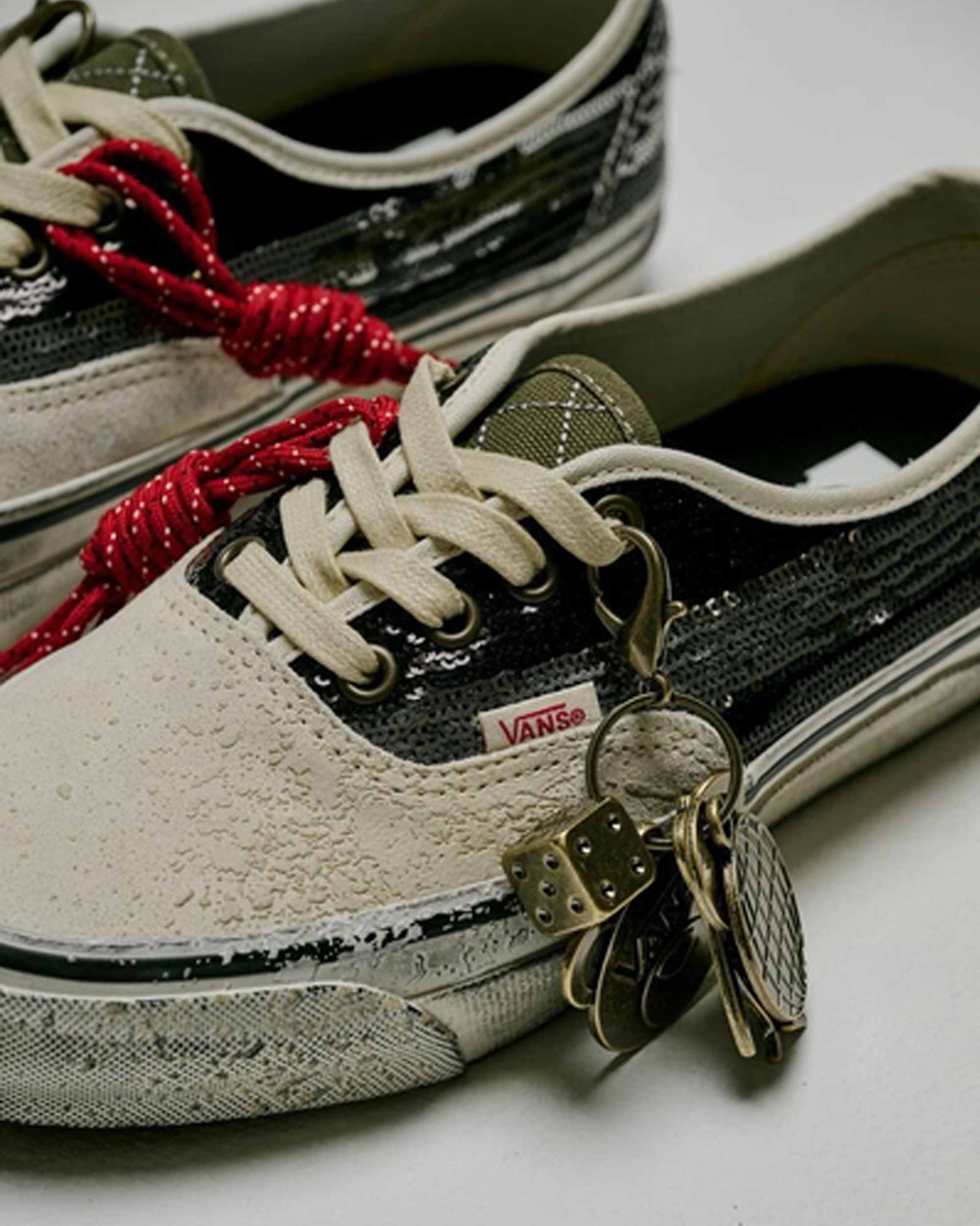 Scarpe Authentic Premium VANS Nero ALT7