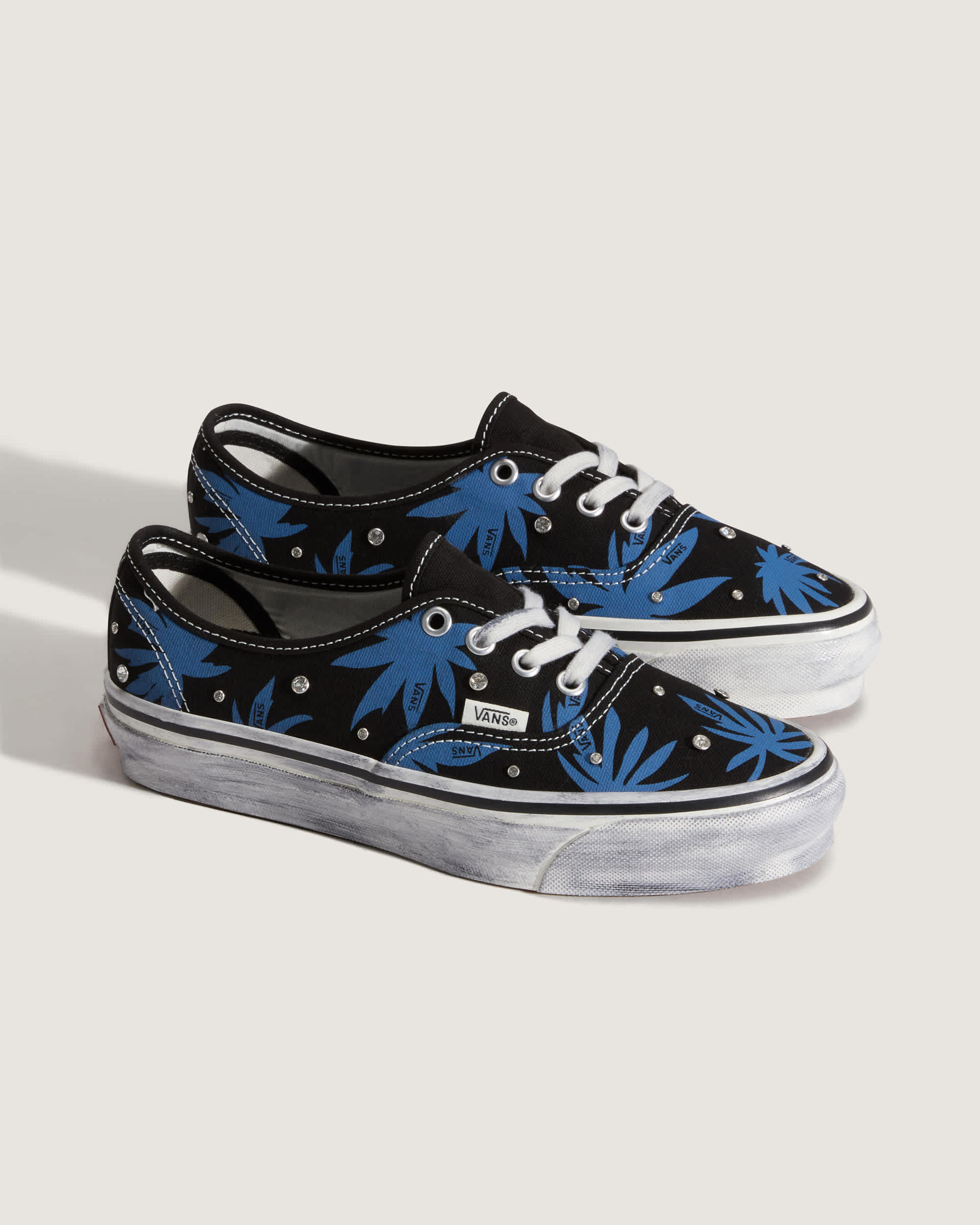 Scarpe Authentic Premium VANS Nero ALT1