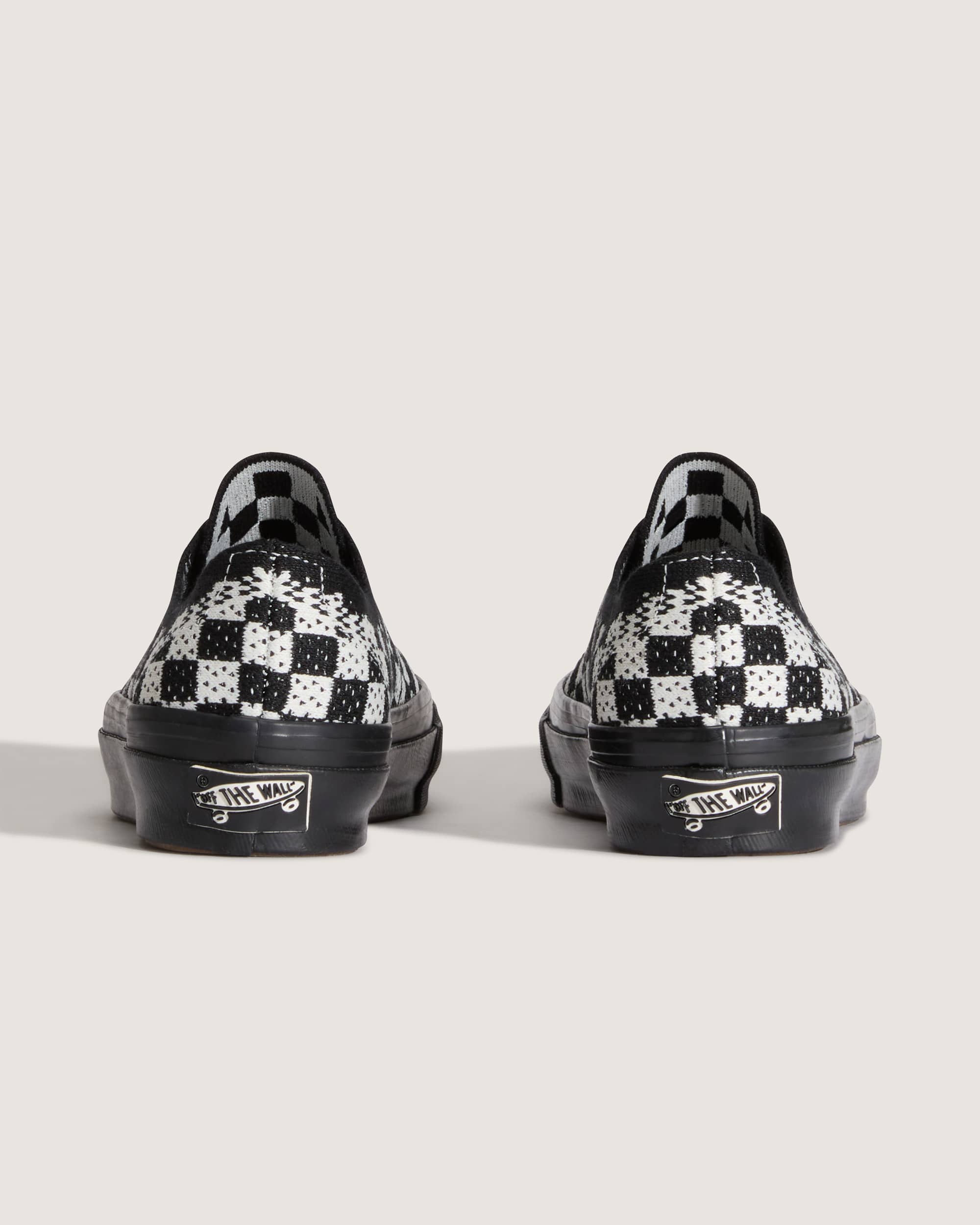 Premium Authentic Checkerboard Shoes VANS Black ALT3