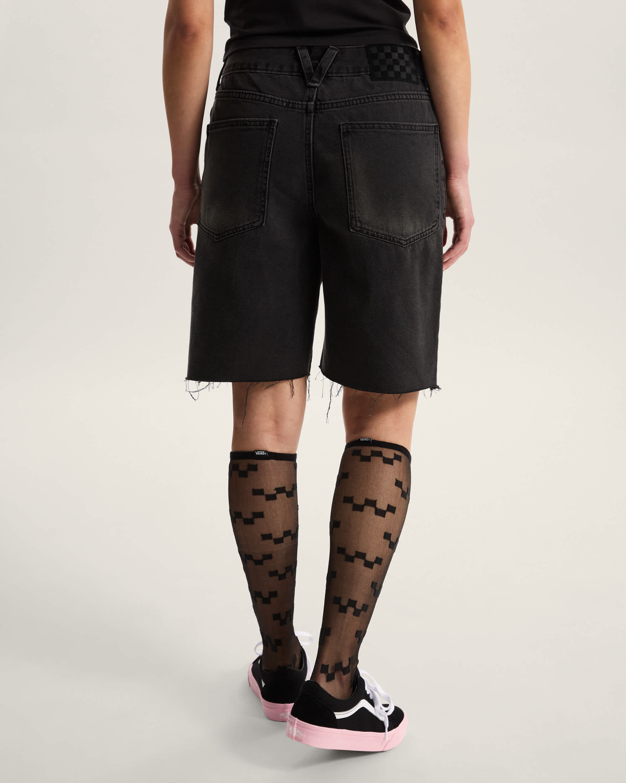 Sirelle CutOff Short VANS Zwart ALT3