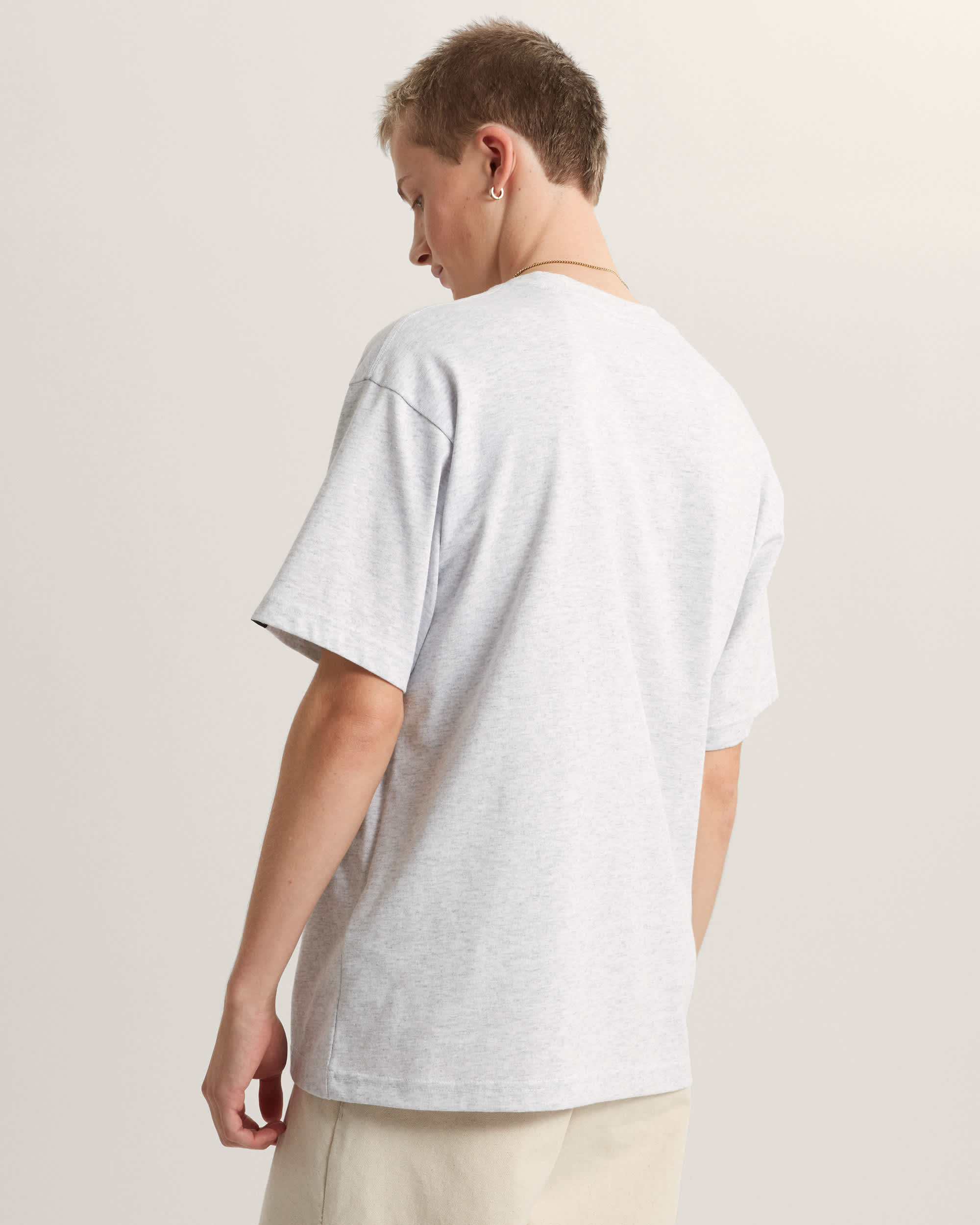Left Chest Logo II TShirt VANS Grau ALT3
