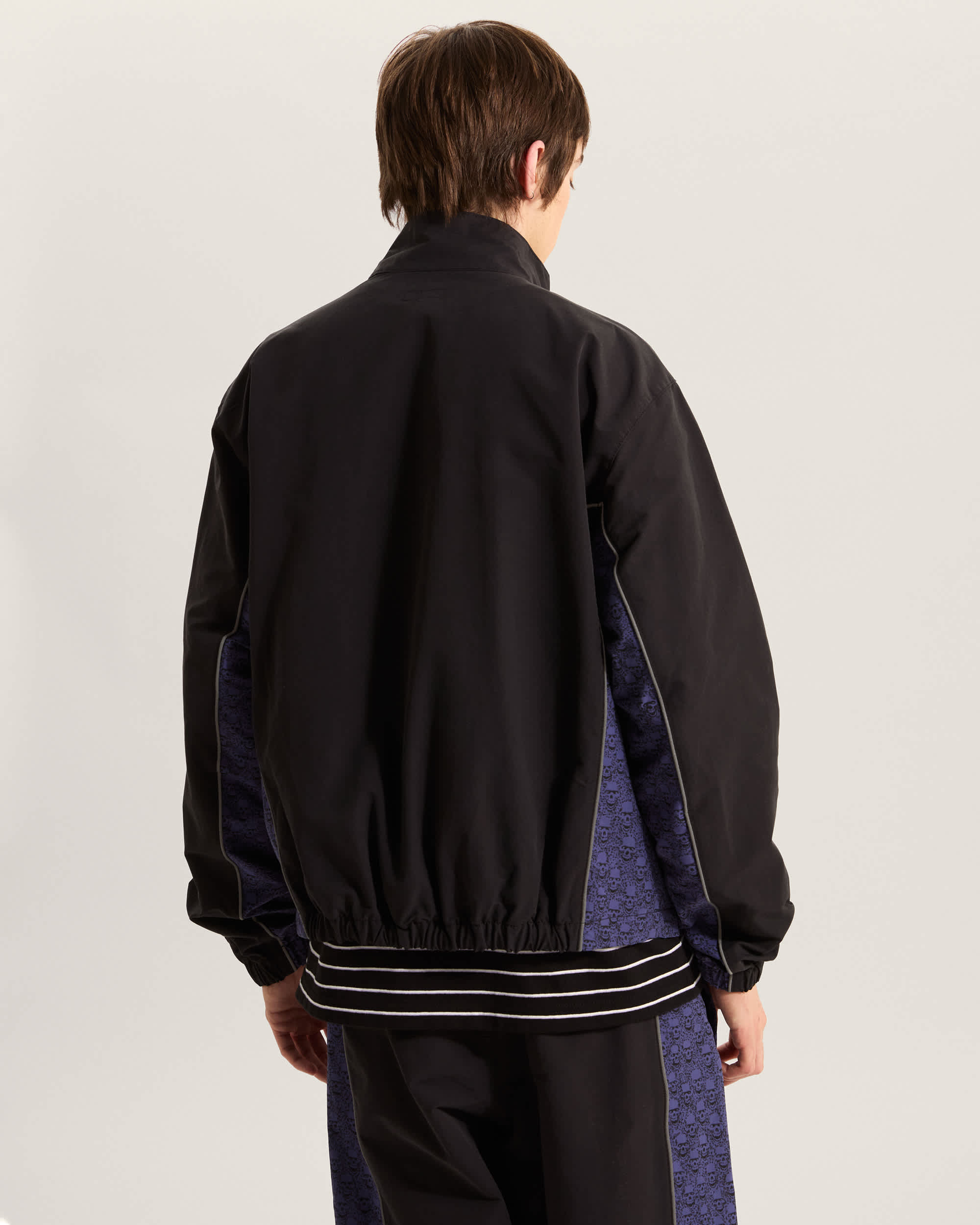 Chaqueta Premium Sport Wreckpack VANS Negro ALT3