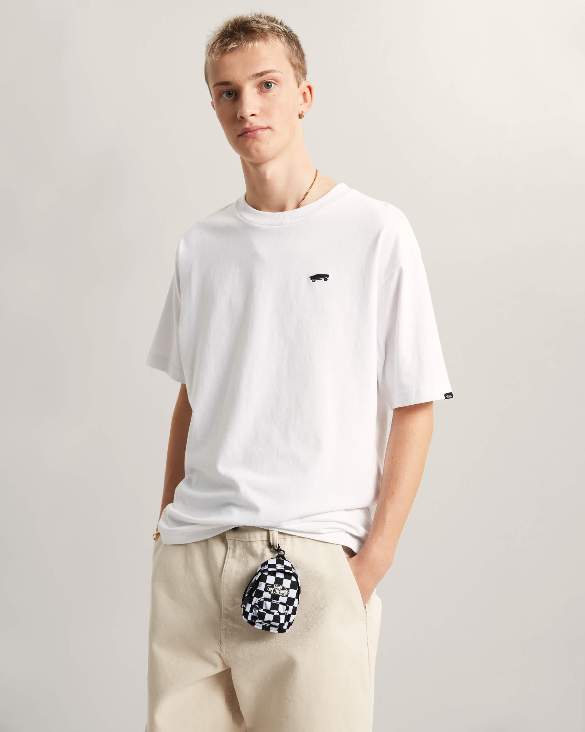 Micro Old Skool Backpack BlackWhite VANS Preto ALT3