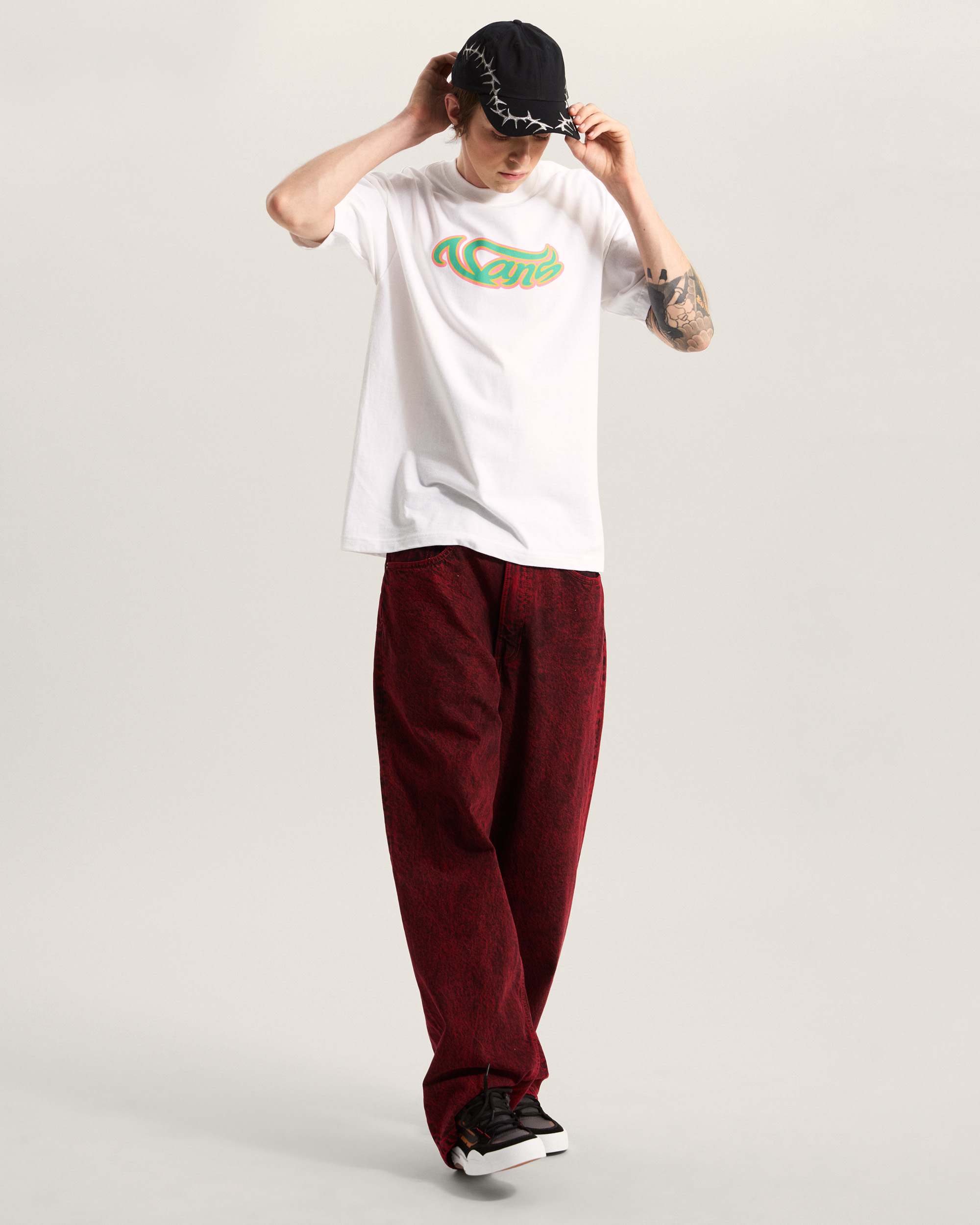Wavy Script TShirt VANS Wei ALT4