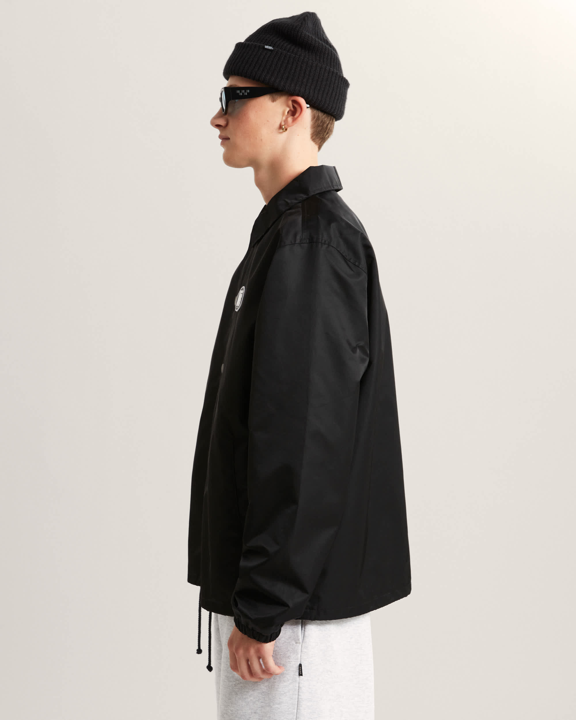 Torrey Nylon CoachJacke VANS Schwarz ALT4