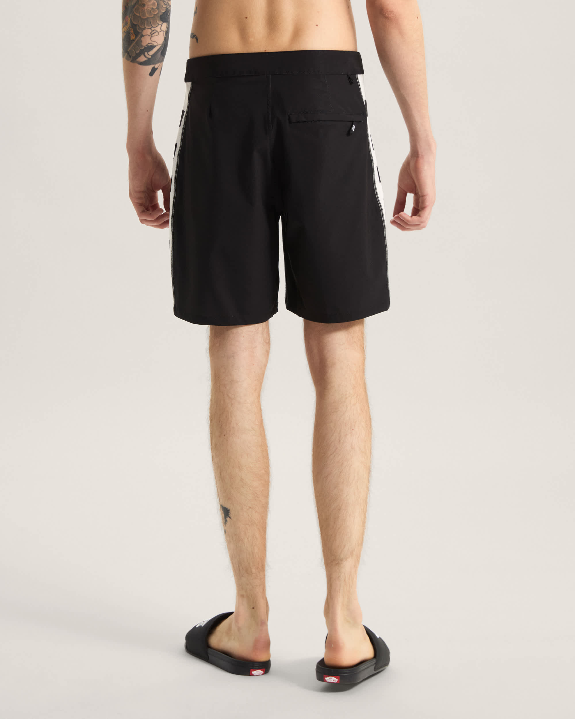 Daily Sideline MO Boardshort BlackMarshmallow VANS Black ALT3