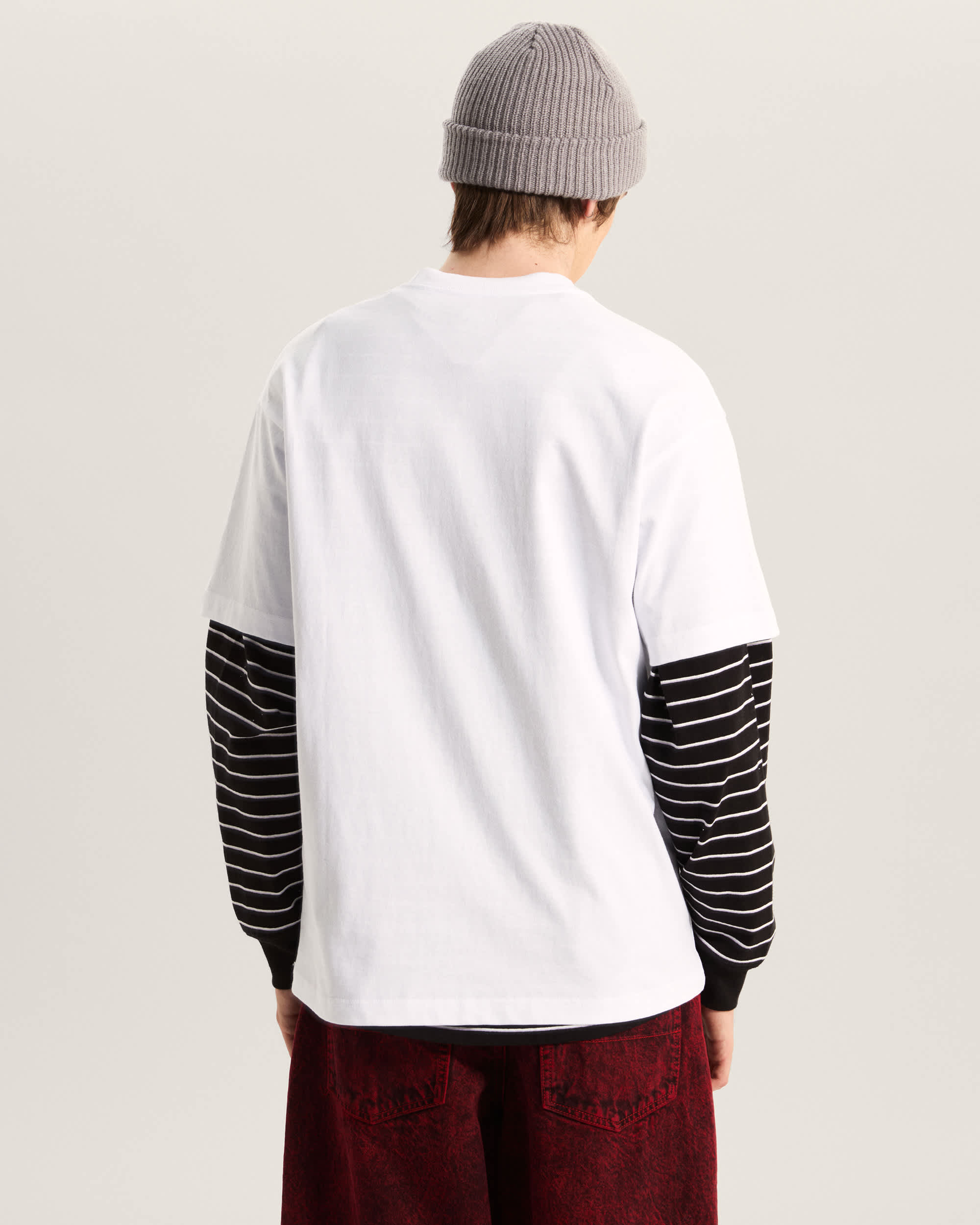 Puppy Loose Tee VANS Wit ALT3