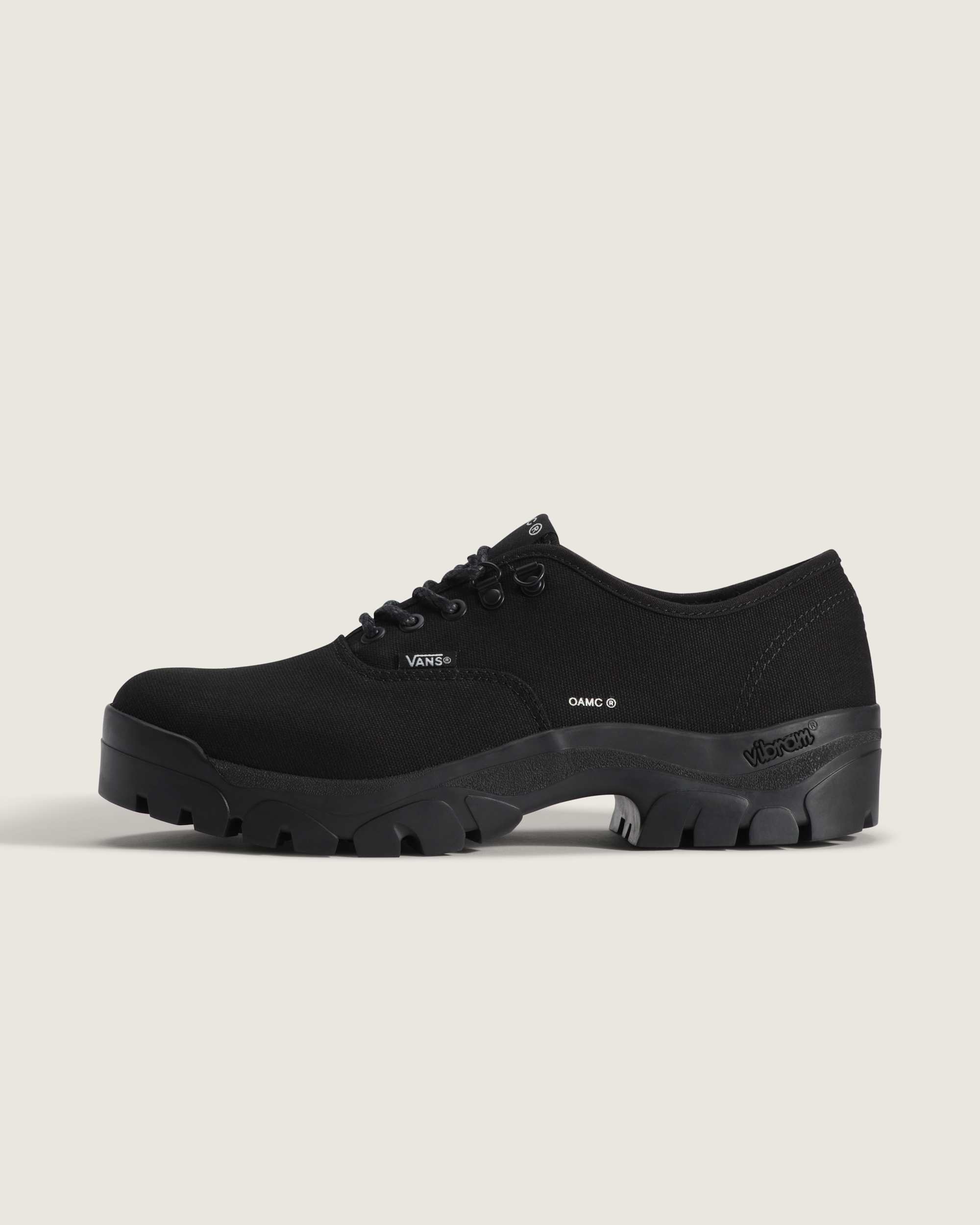 OTW by Vans X OAMC Authentic Oxford VANS Preto HERO
