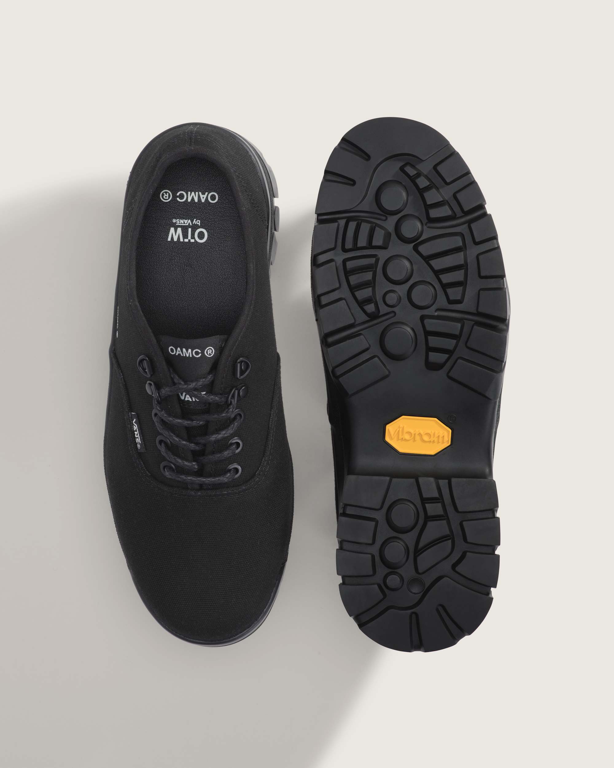 OTW by Vans X OAMC Authentic Oxford VANS Preto ALT4