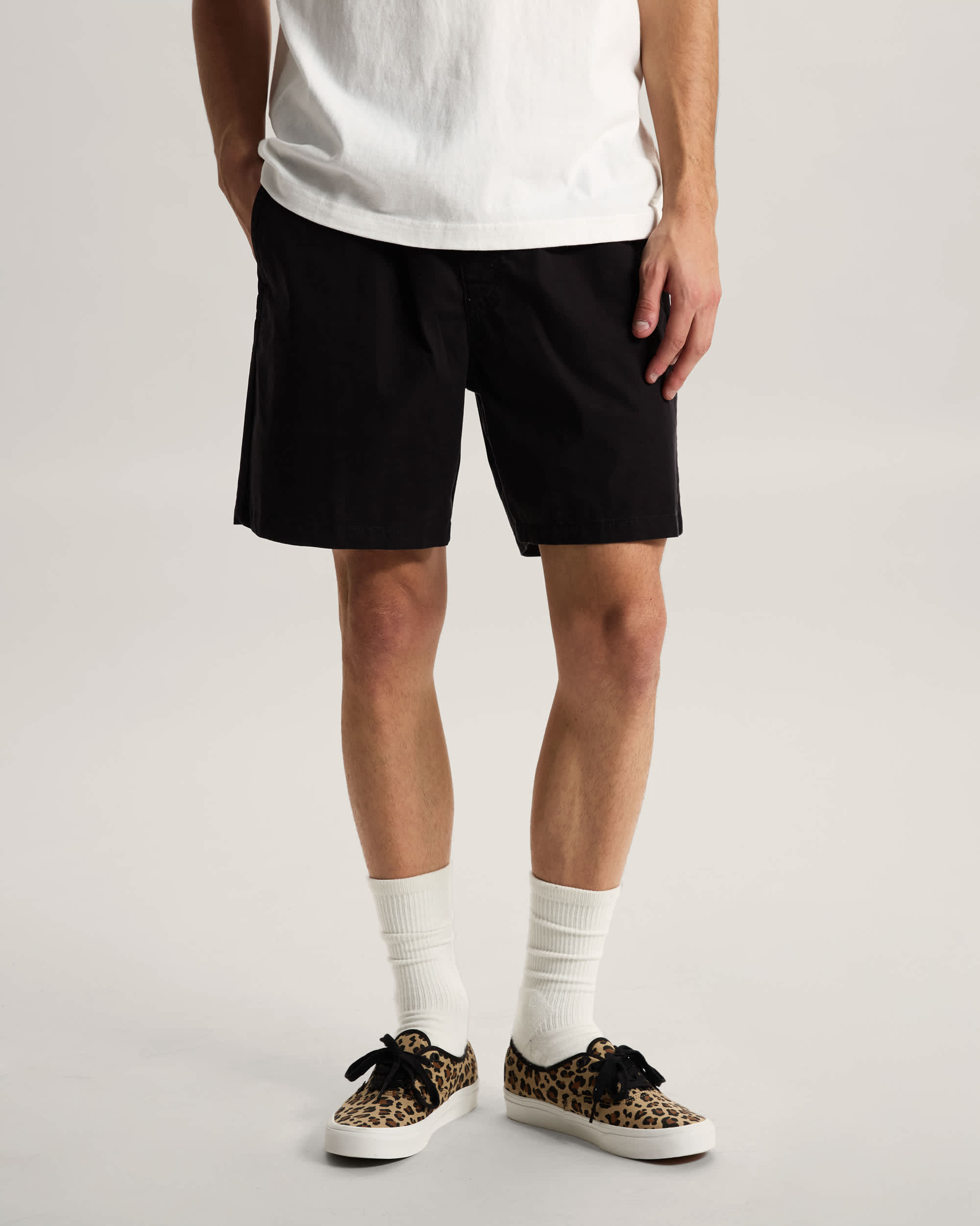 Range Relaxed Elastic Shorts VANS Schwarz ALT2