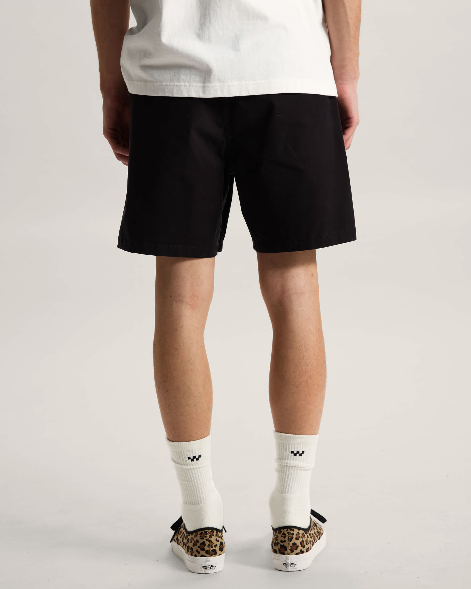 Range Relaxed Elastic Shorts VANS Schwarz ALT3