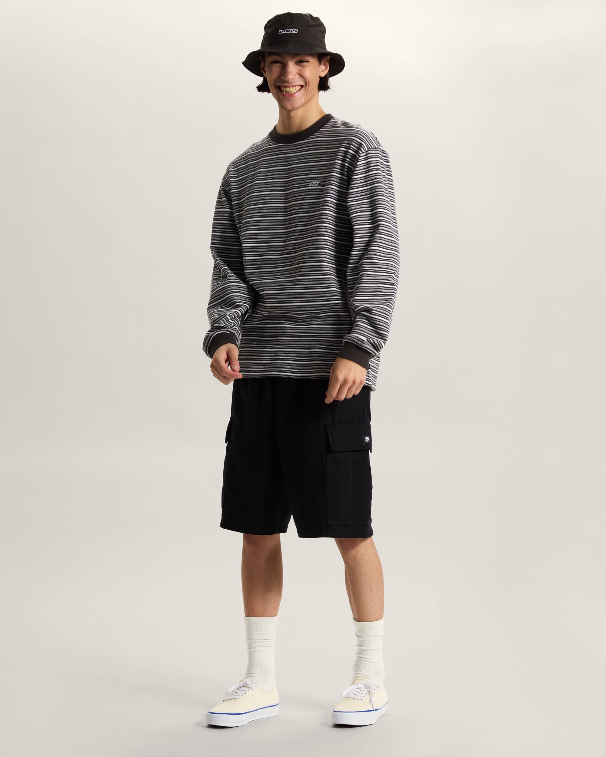 Range Cargoshort VANS Zwart ALT5