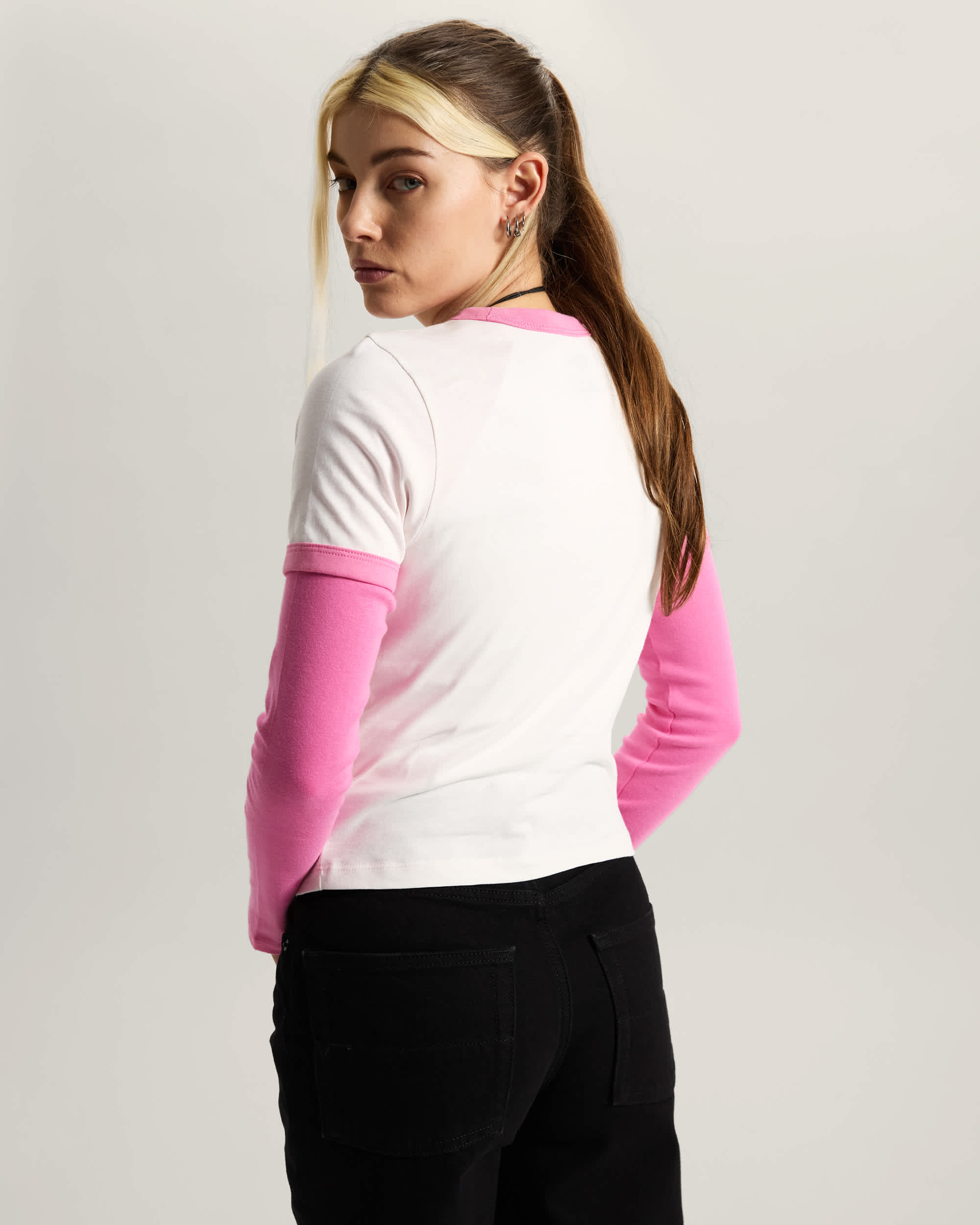 Puppy Ringer TShirt VANS Wei ALT3