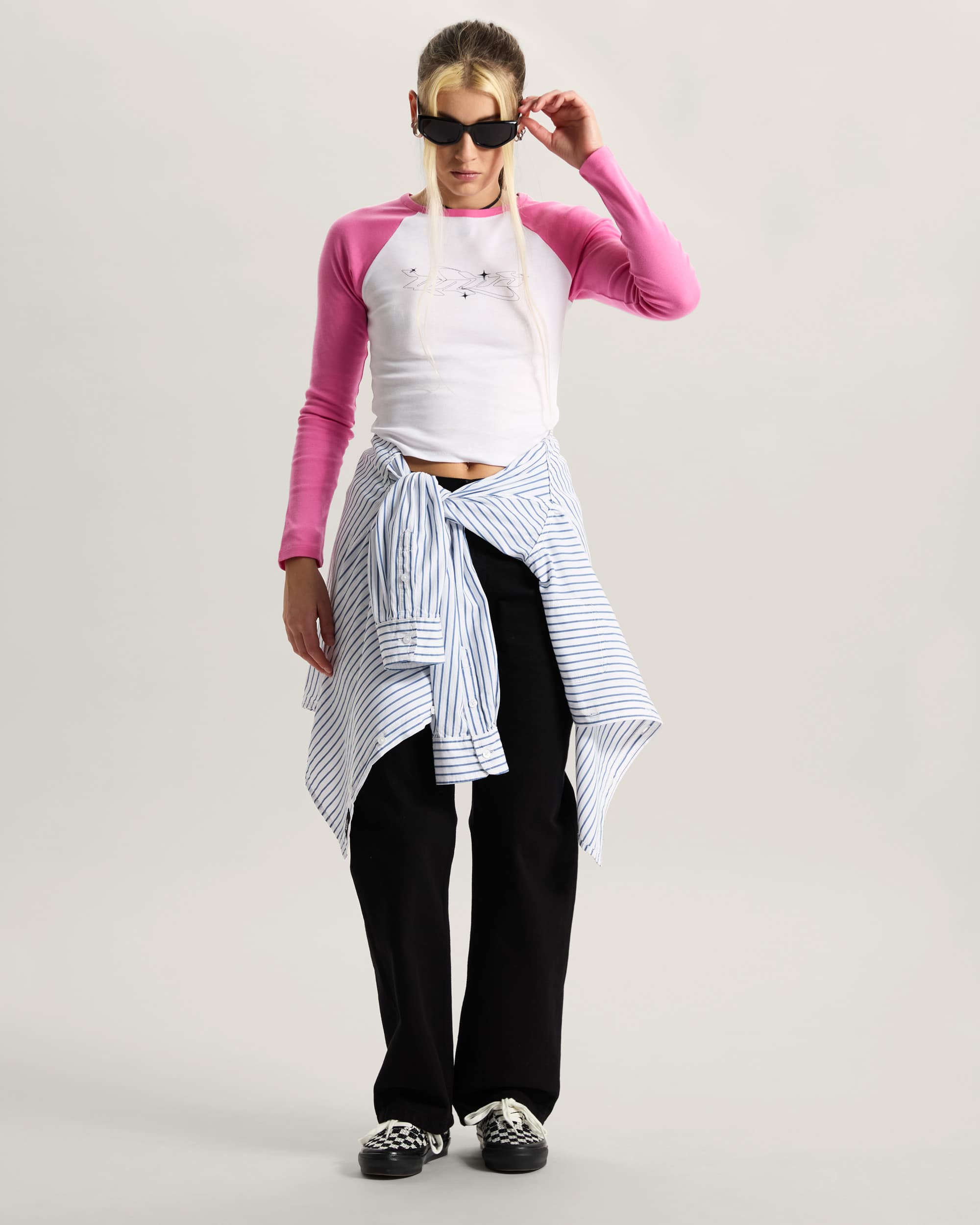 Y2K Star Raglan Long Sleeve TShirt VANS Pink ALT4