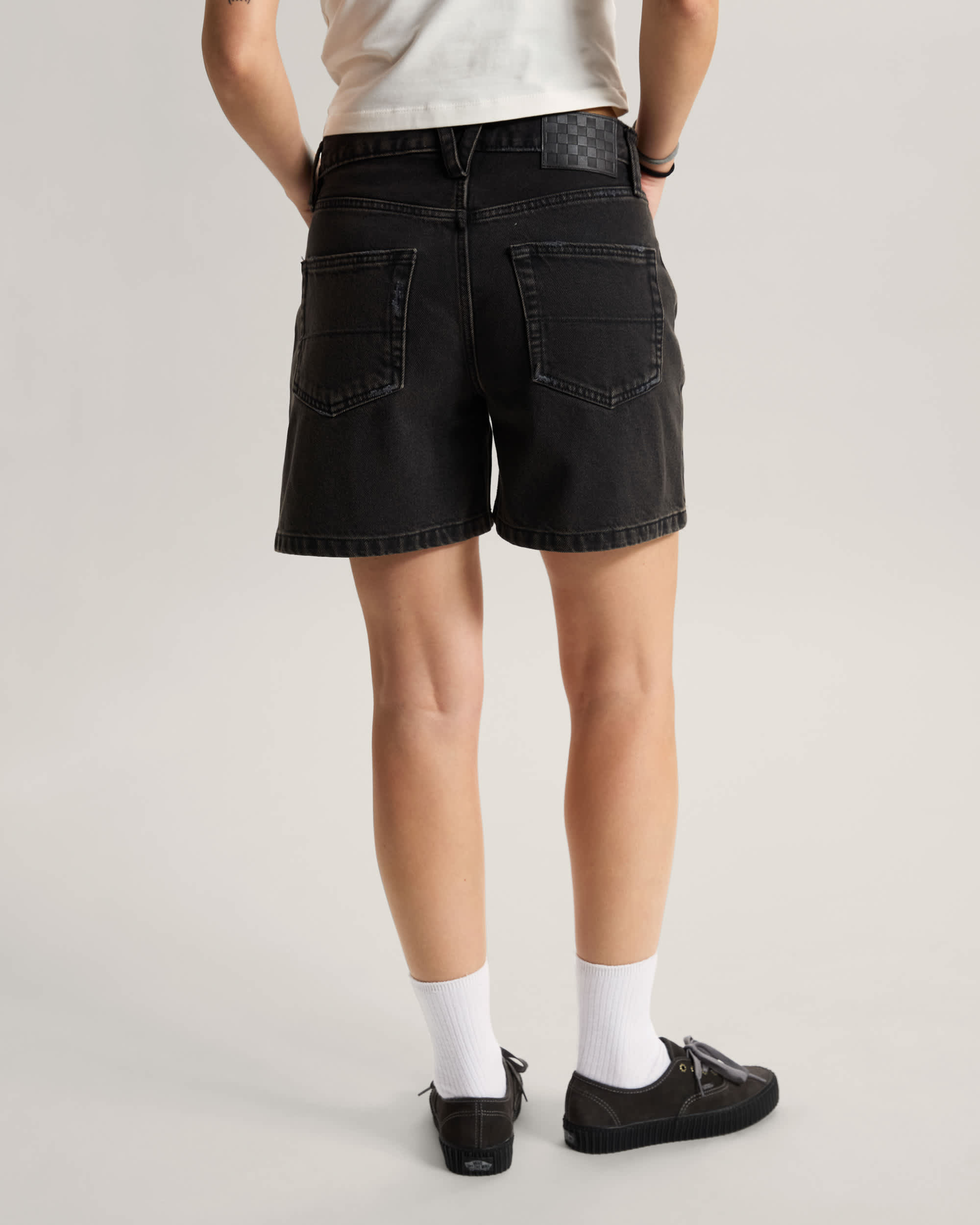 Check5 Shorts mit mittlerer Leibhhe VANS Schwarz ALT3