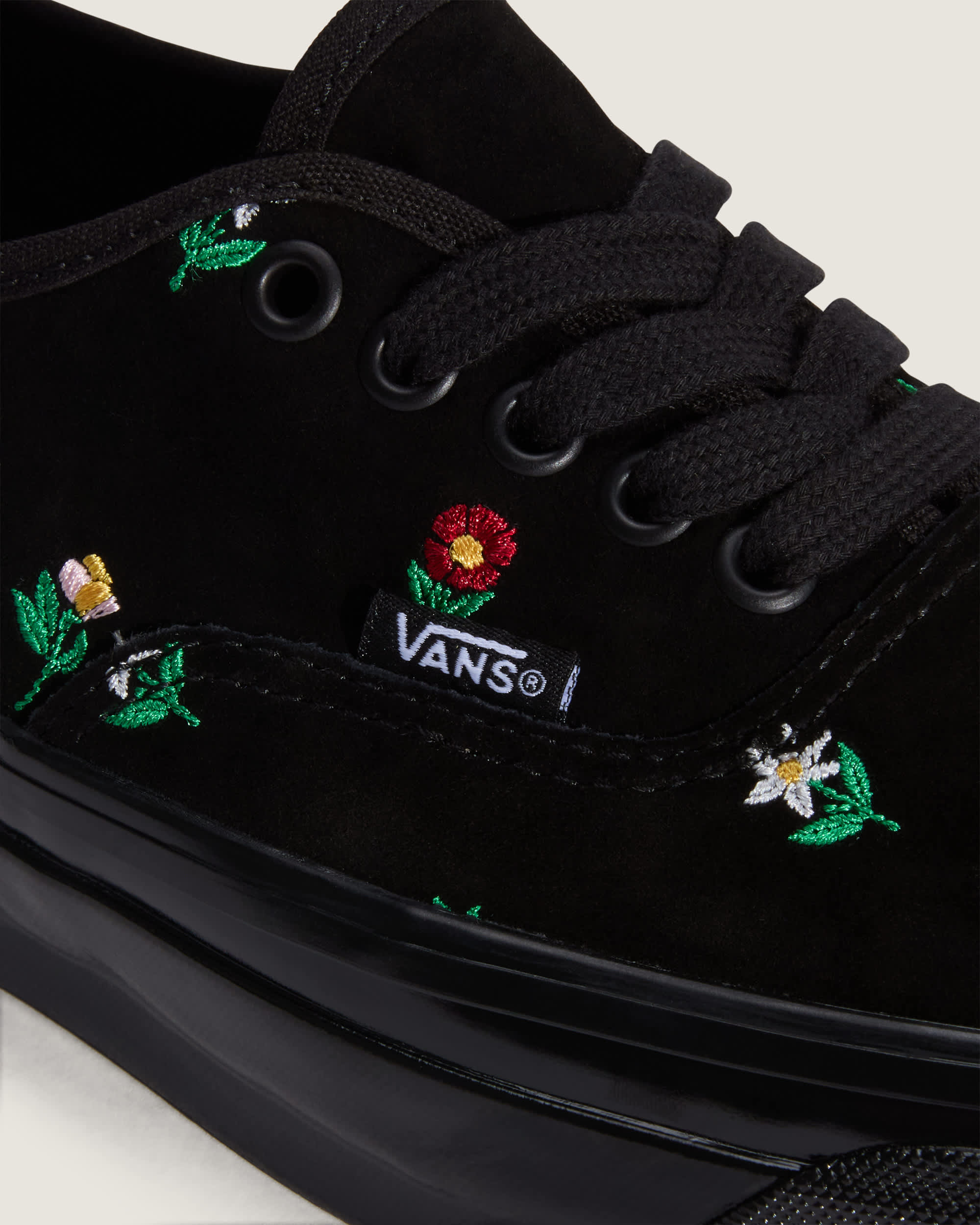 OTW Authentic 44 VANS Noir ALT6