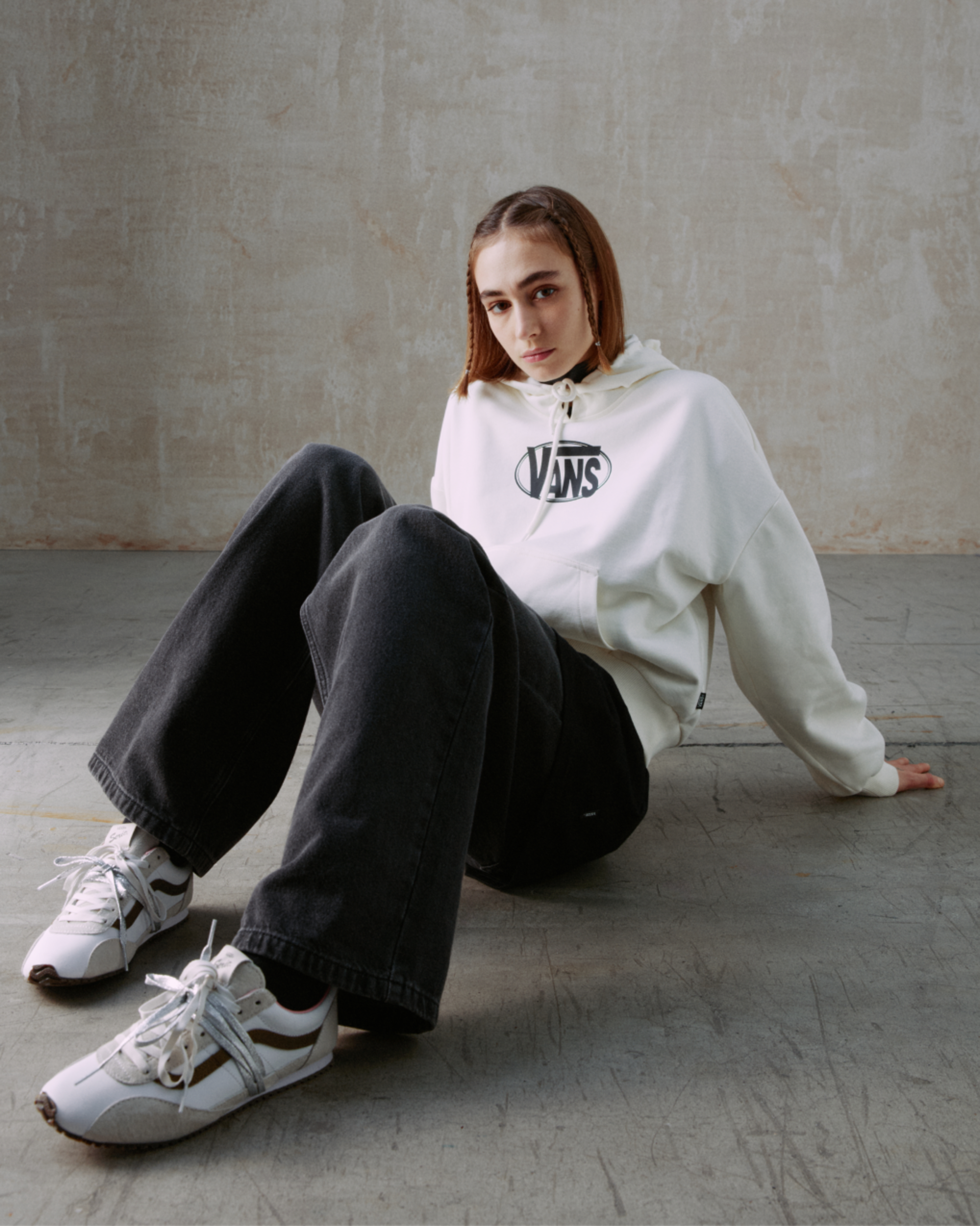 Tnis Premium Super Lowpro VANS Branco ALT1