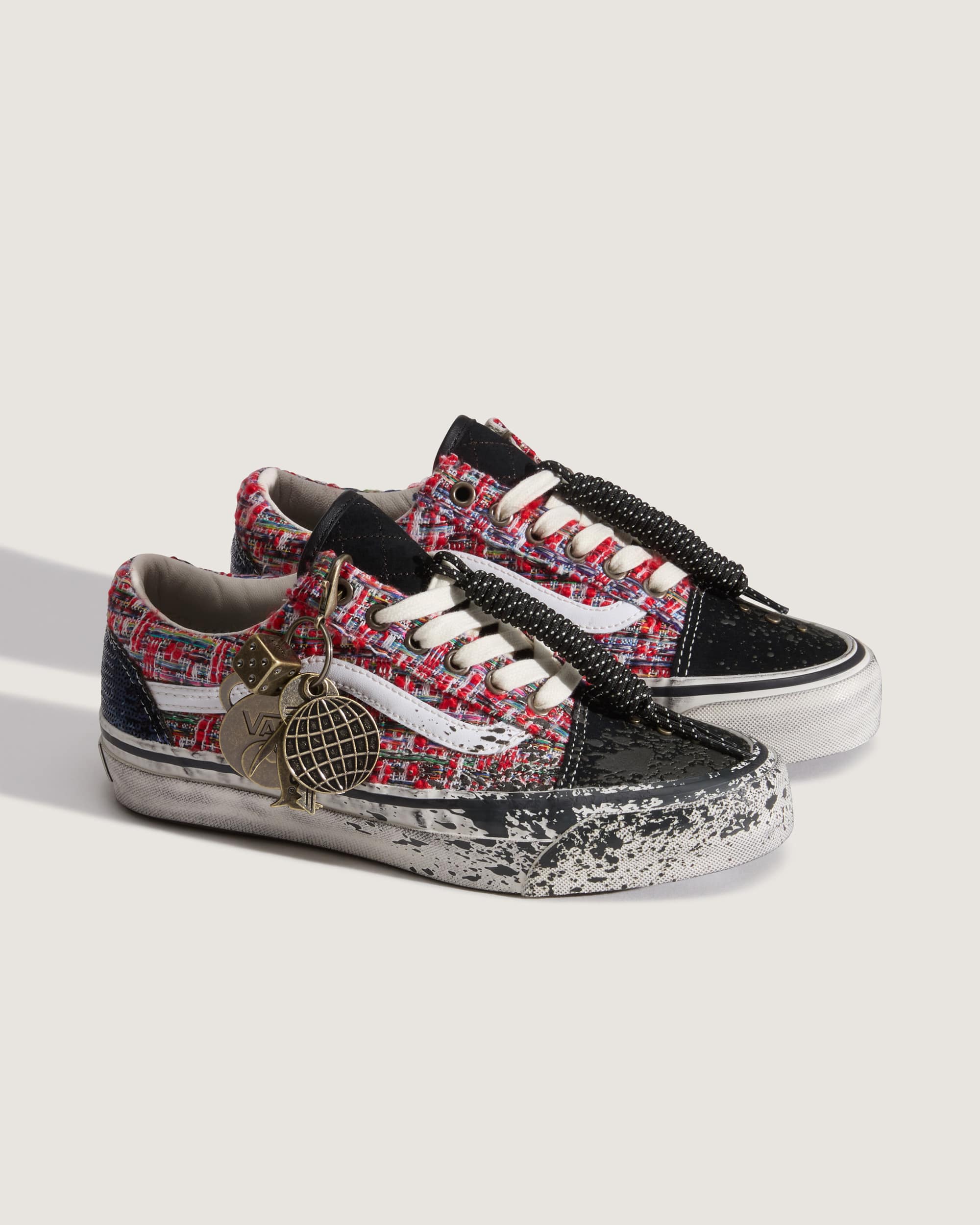 Premium Old Skool Shoes VANS Black ALT3