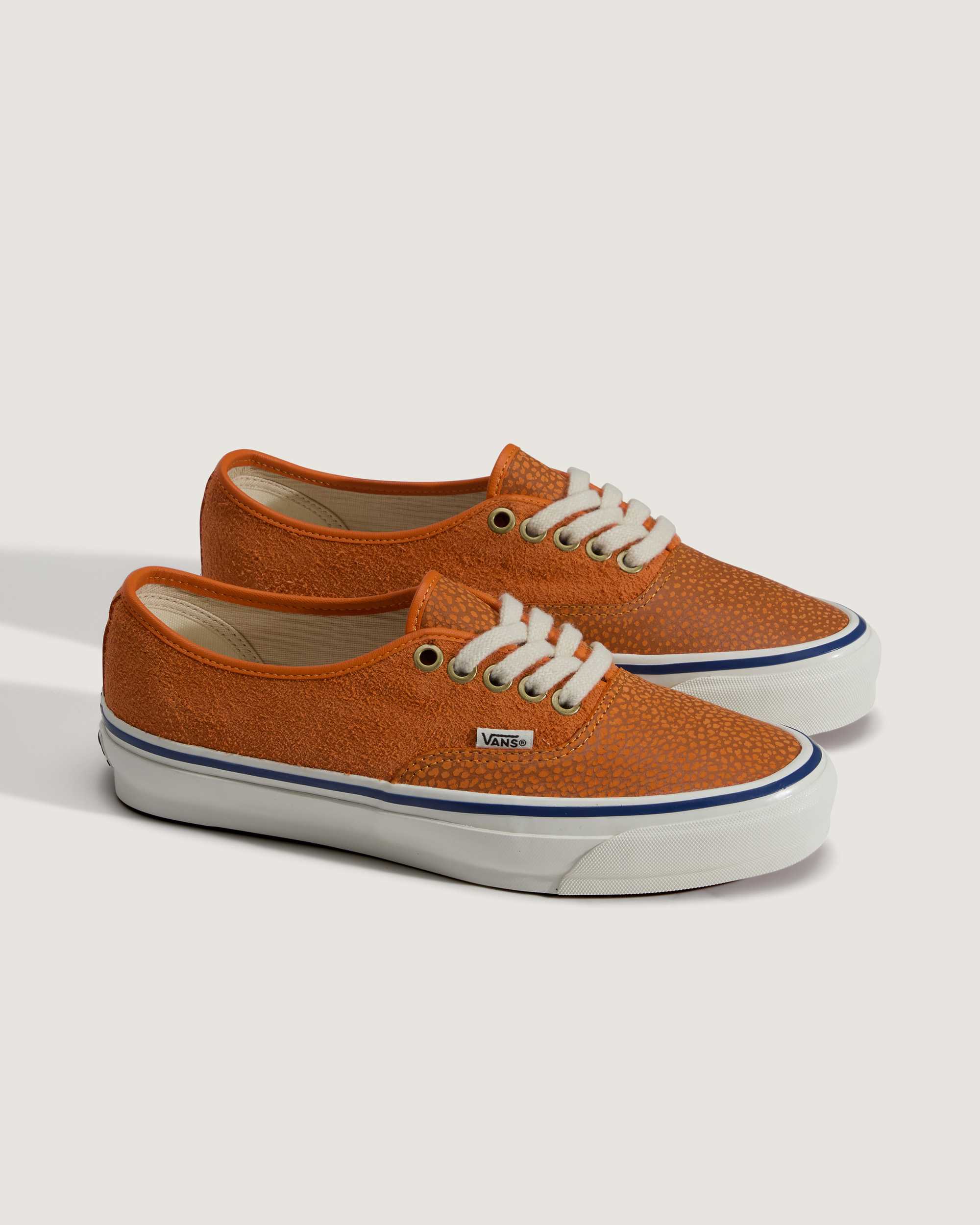 OTW Authentic 44 Siped Vibram VANS Oranje ALT1