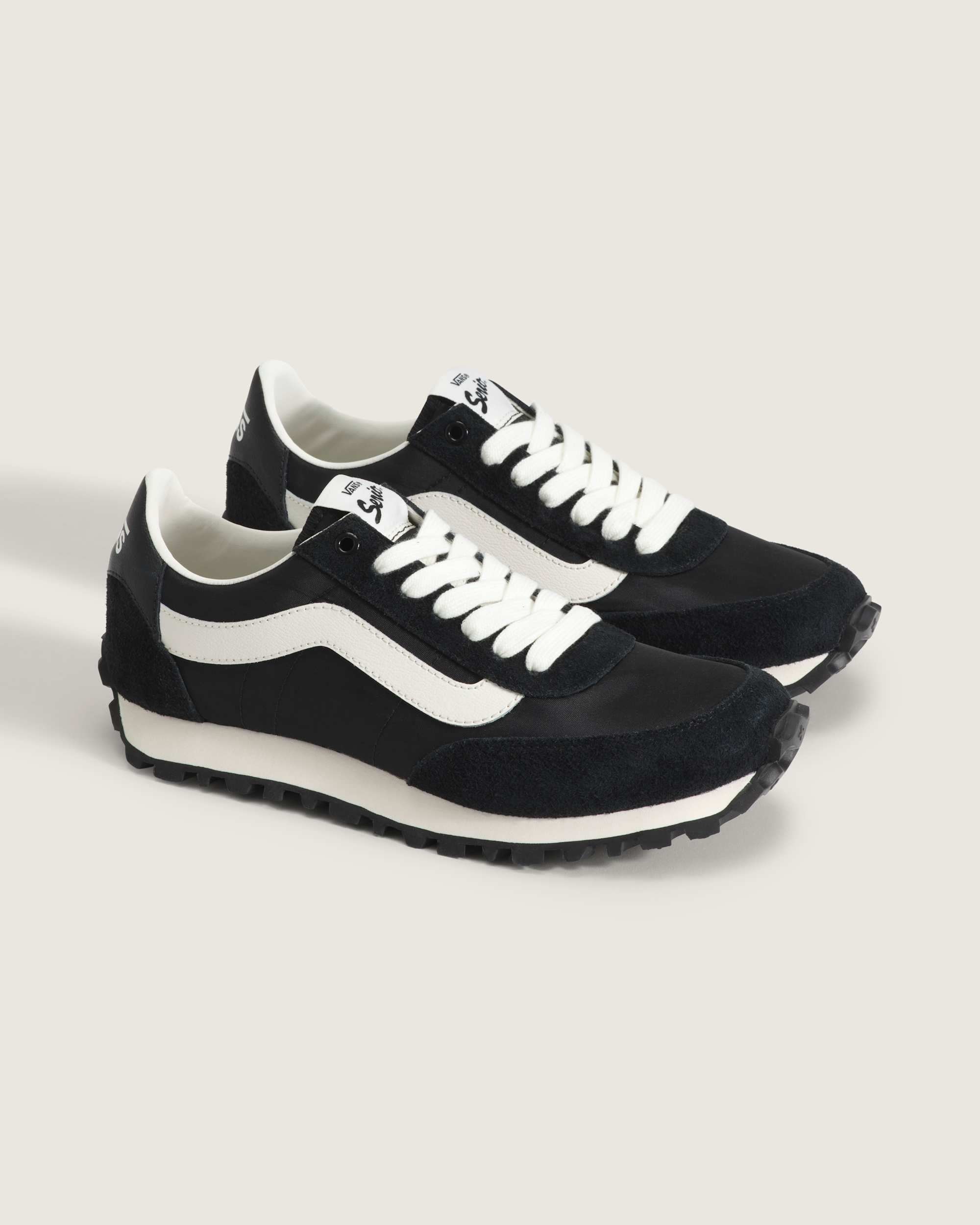 Premium Style 152 Schoenen VANS Zwart ALT1