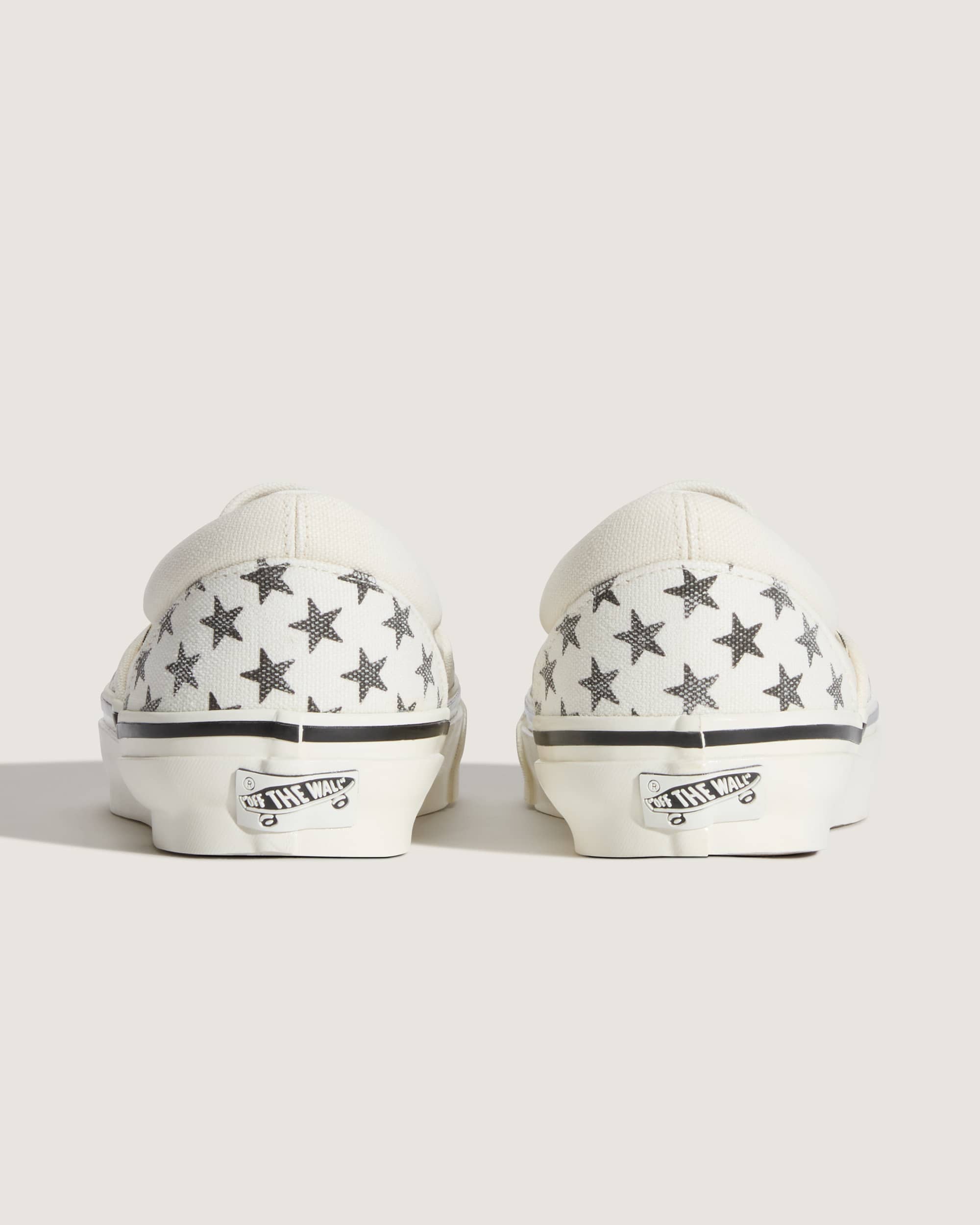 Tnis Classic SlipOn Premium VANS Branco ALT4
