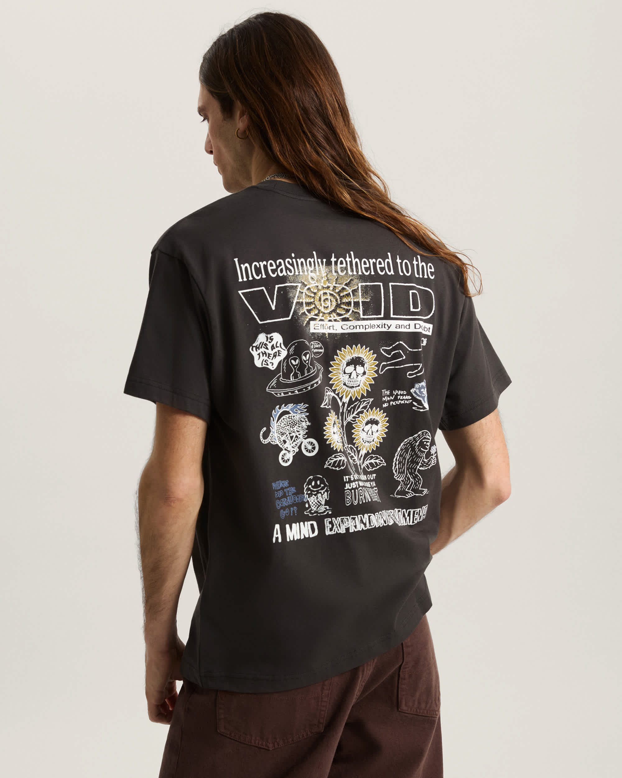 TETHERED SS TEE Faded Black VANS Negro ALT3