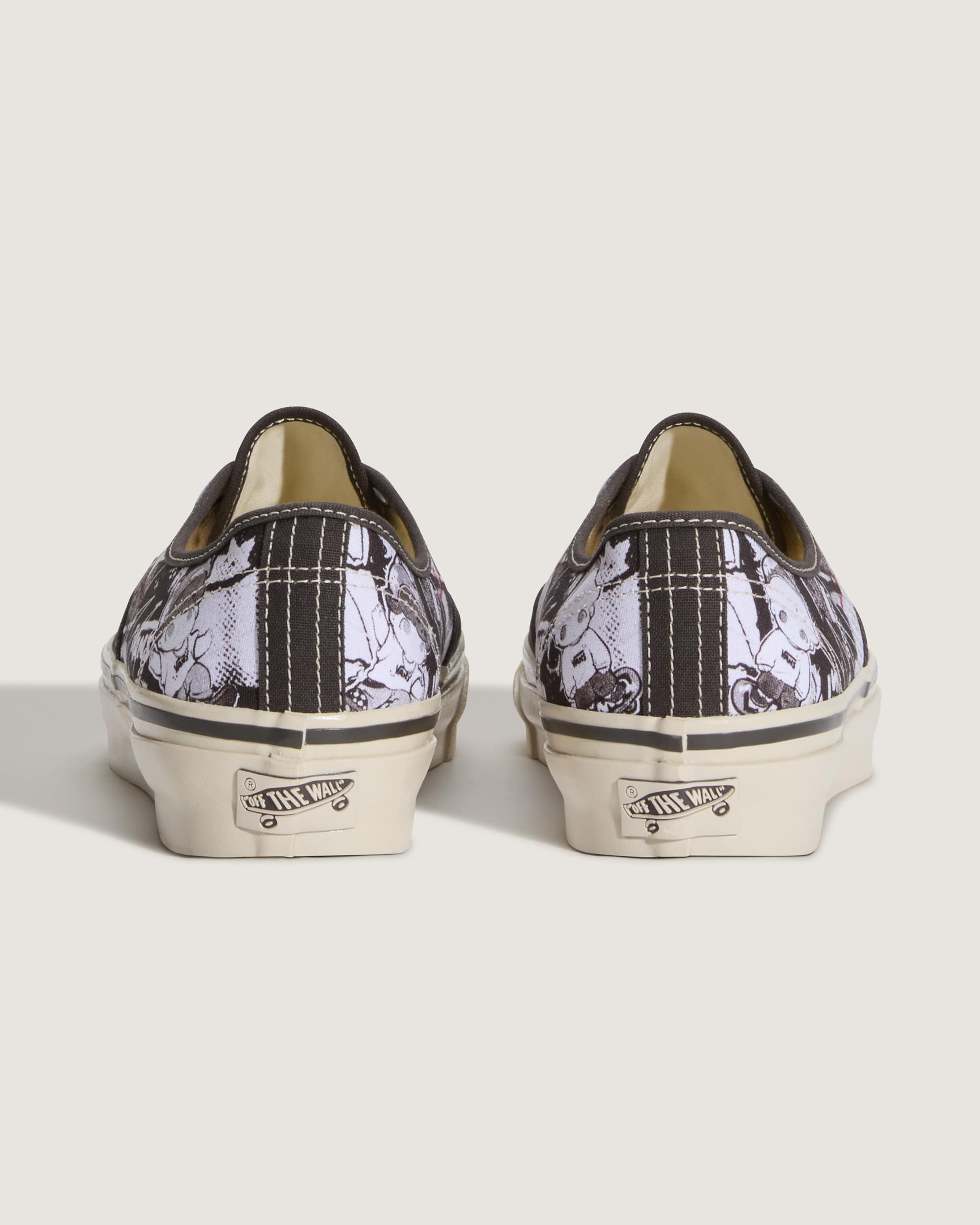 Zapatillas Premium Authentic VANS Negro ALT3