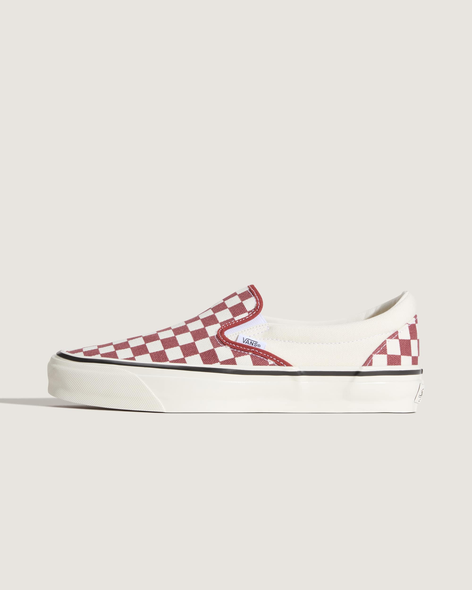 Premium Classic SlipOn Shoes VANS Red HERO