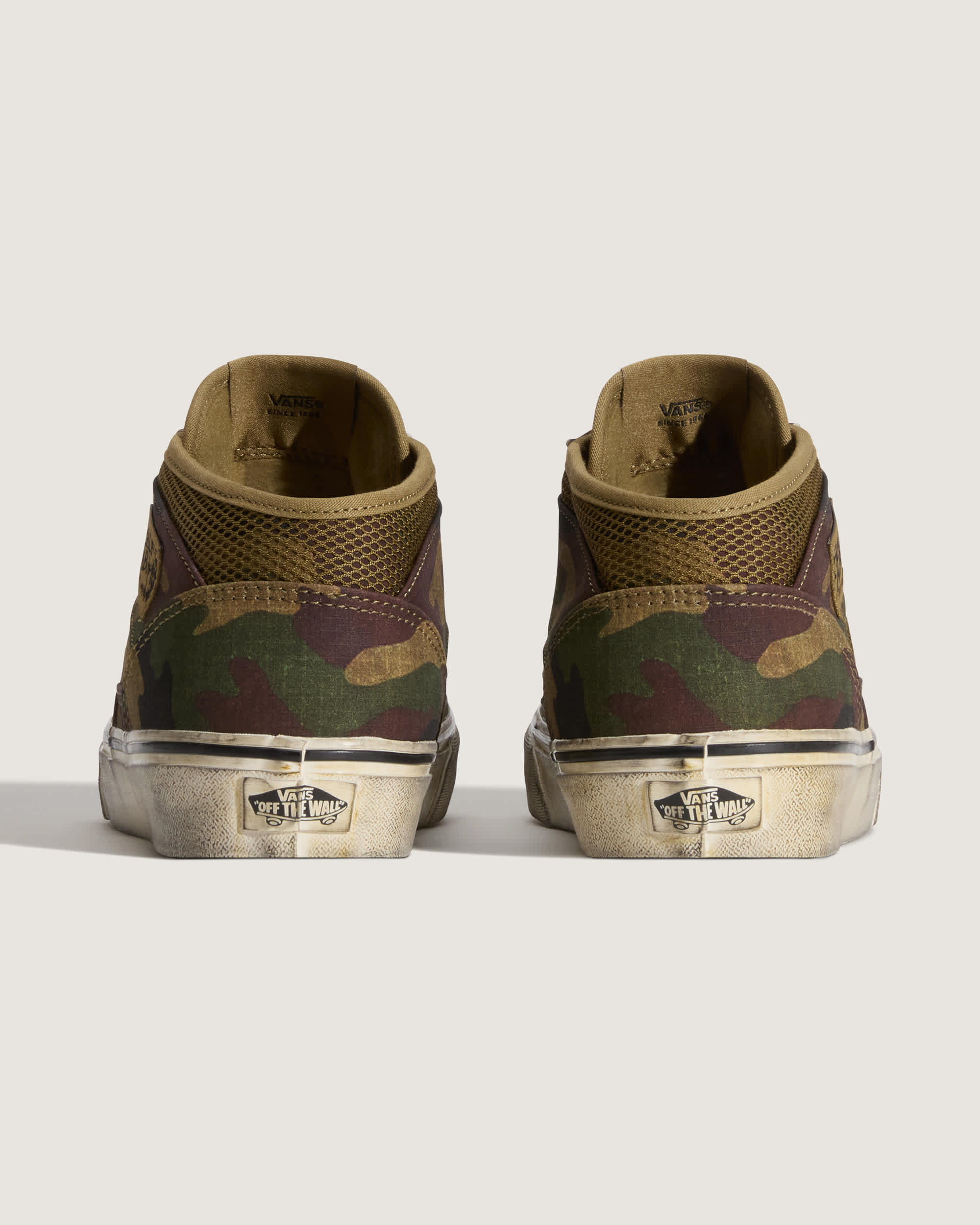 Chaussures Half Cab Decon VANS Vert ALT3
