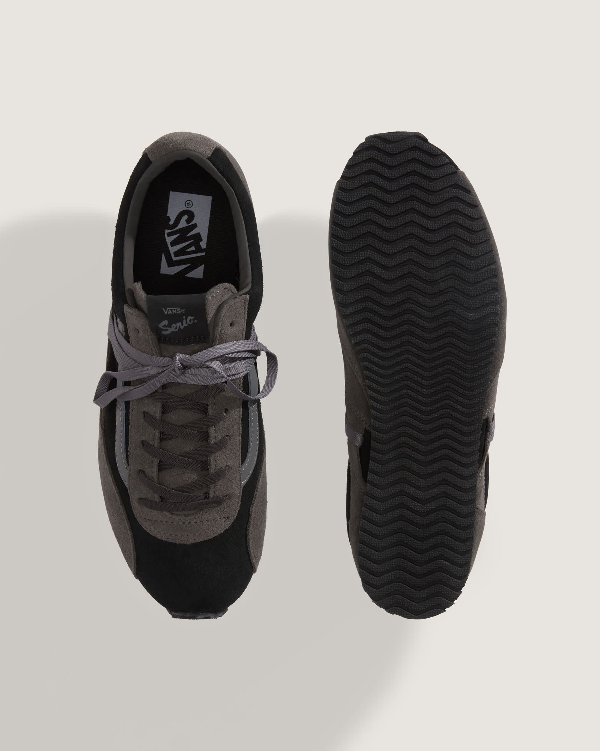 Premium Super Lowpro Trainer Shoes VANS Grey ALT2
