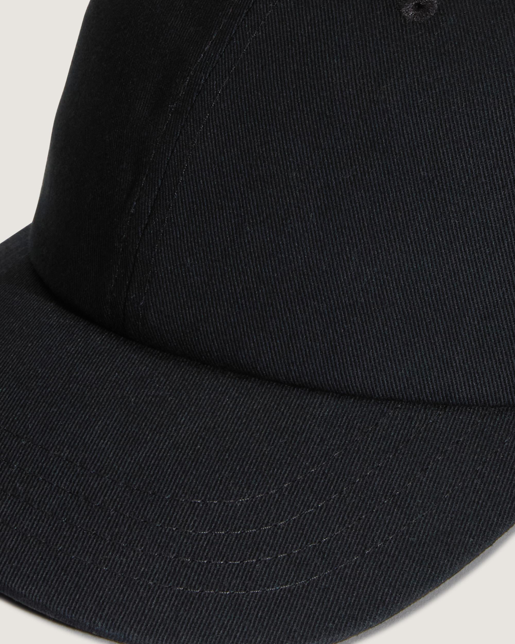 Bow Back Curved Bill Jockey Hat VANS Black ALT2