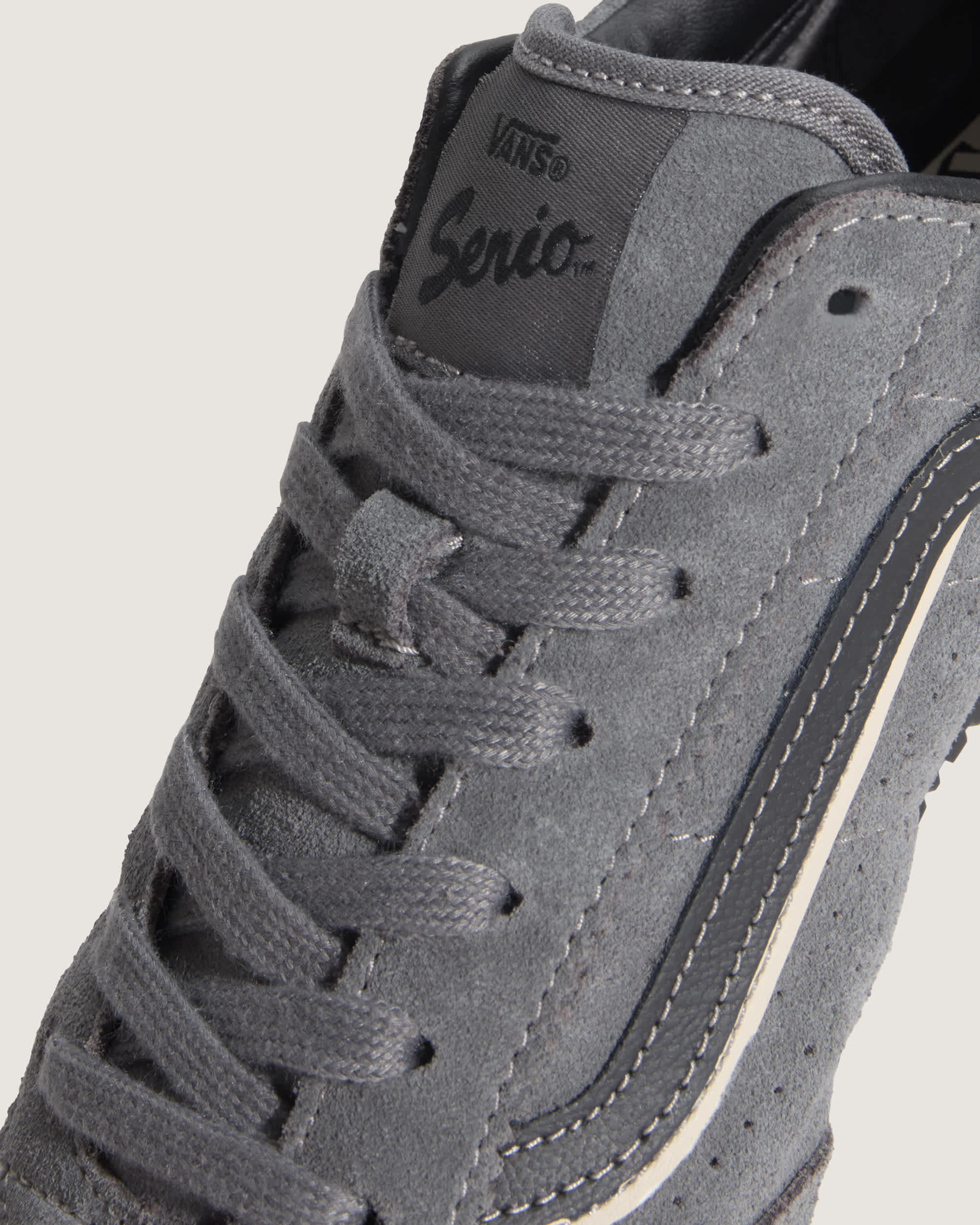 Scarpe Super Lowpro VANS Nero ALT6