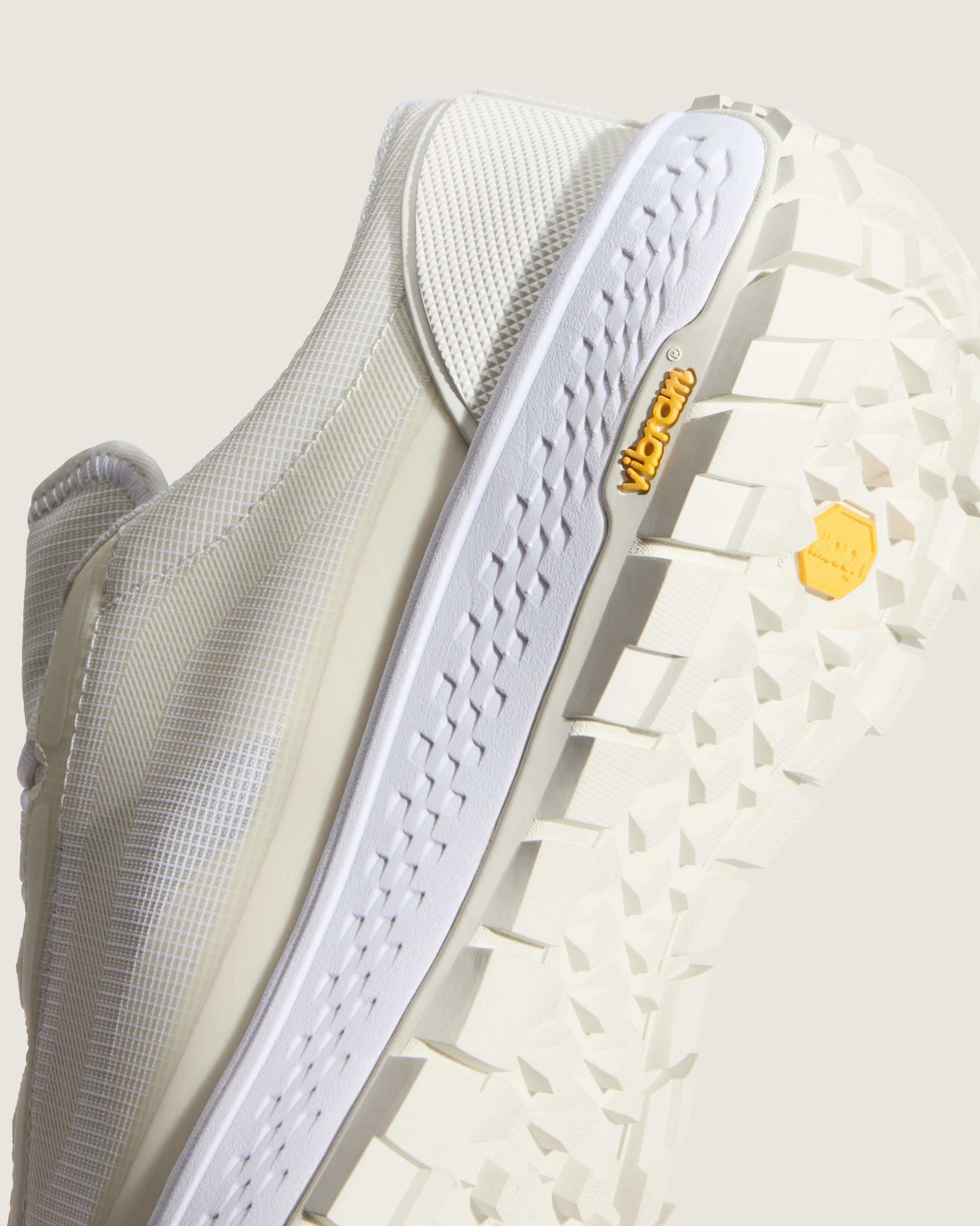 Trail 36 Shoes VANS White ALT6