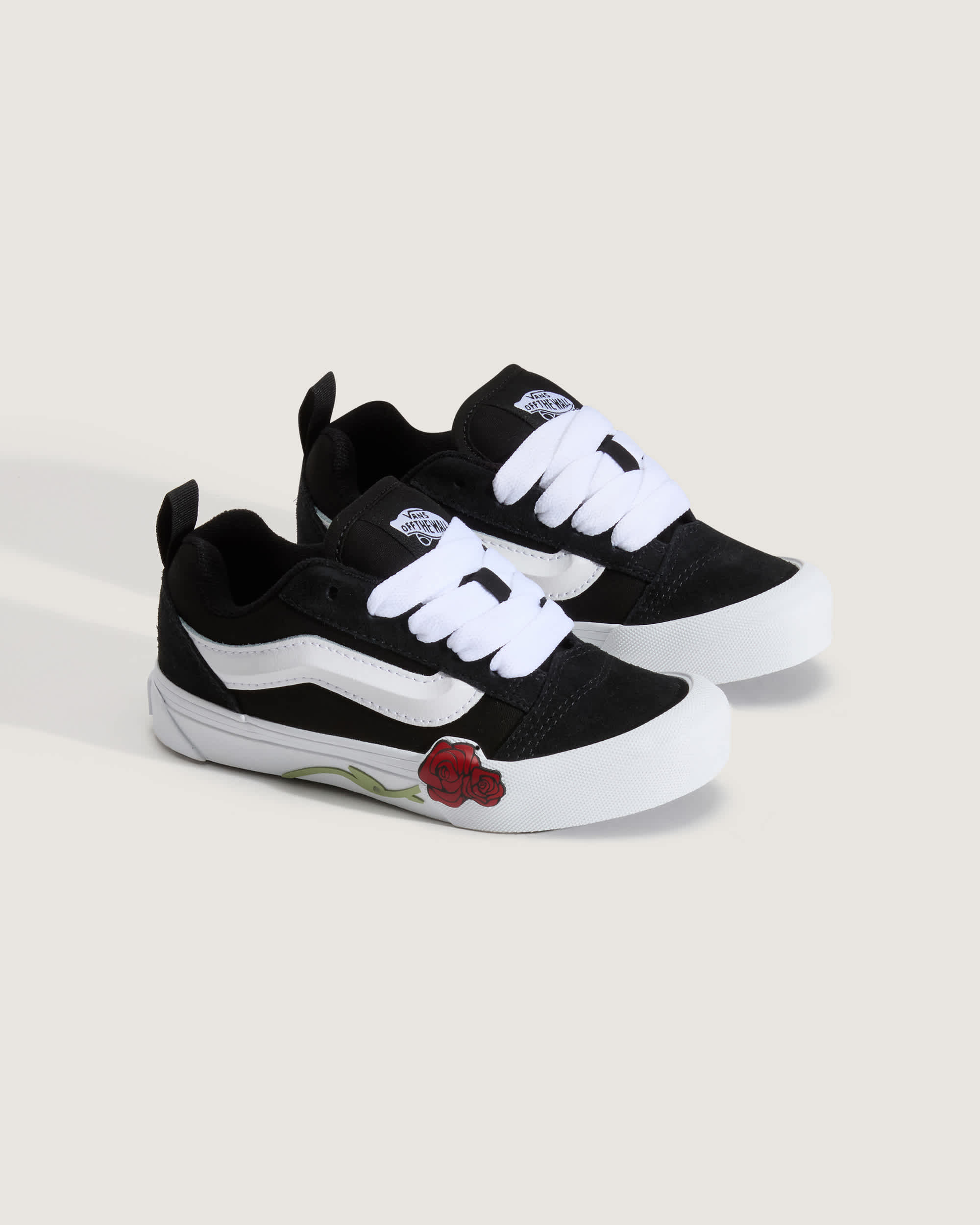 Kids Knu Skool Shoes 48 years VANS Black ALT1