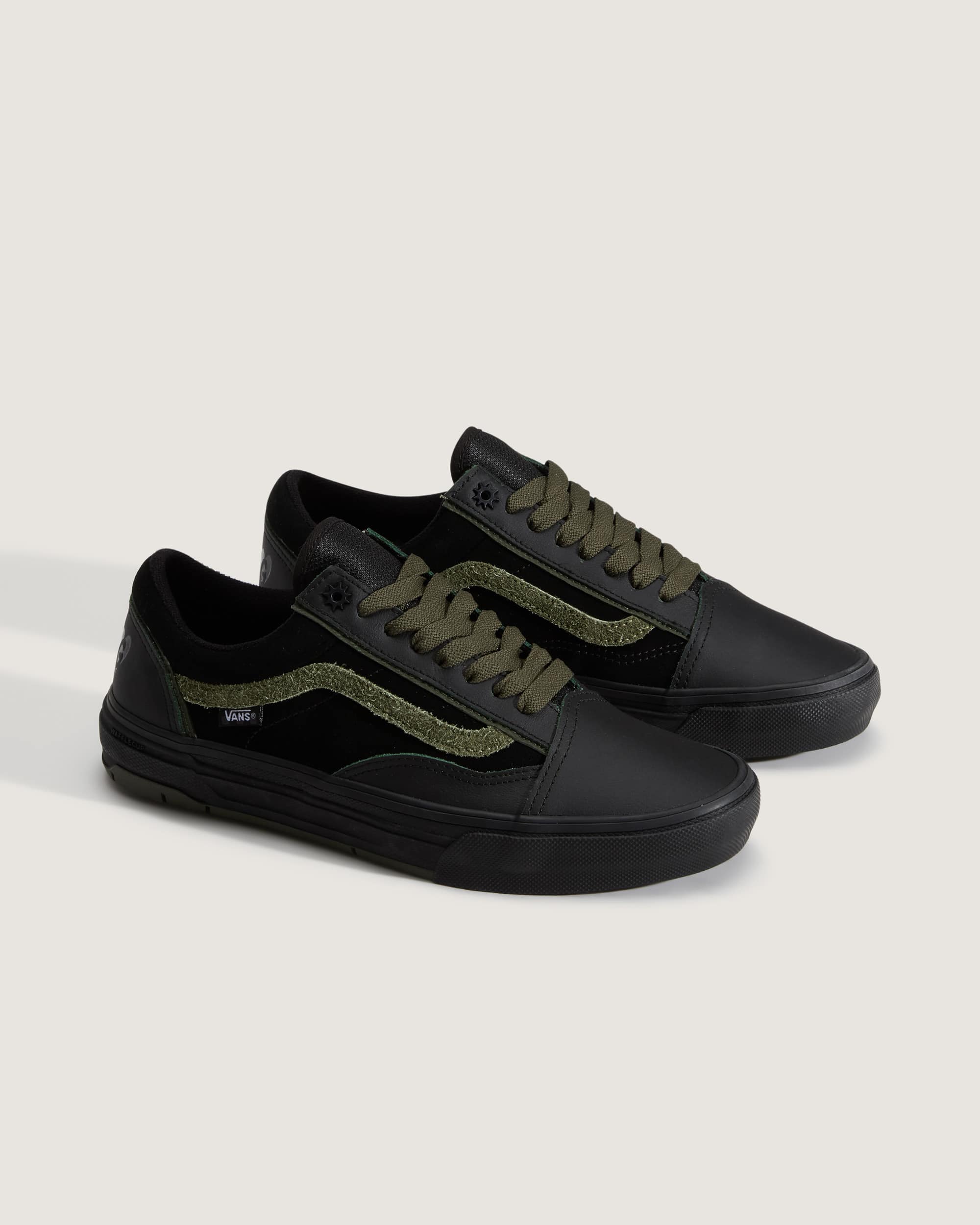Skate Old Skool Wafflecup Shoes VANS BlackGreen ALT1