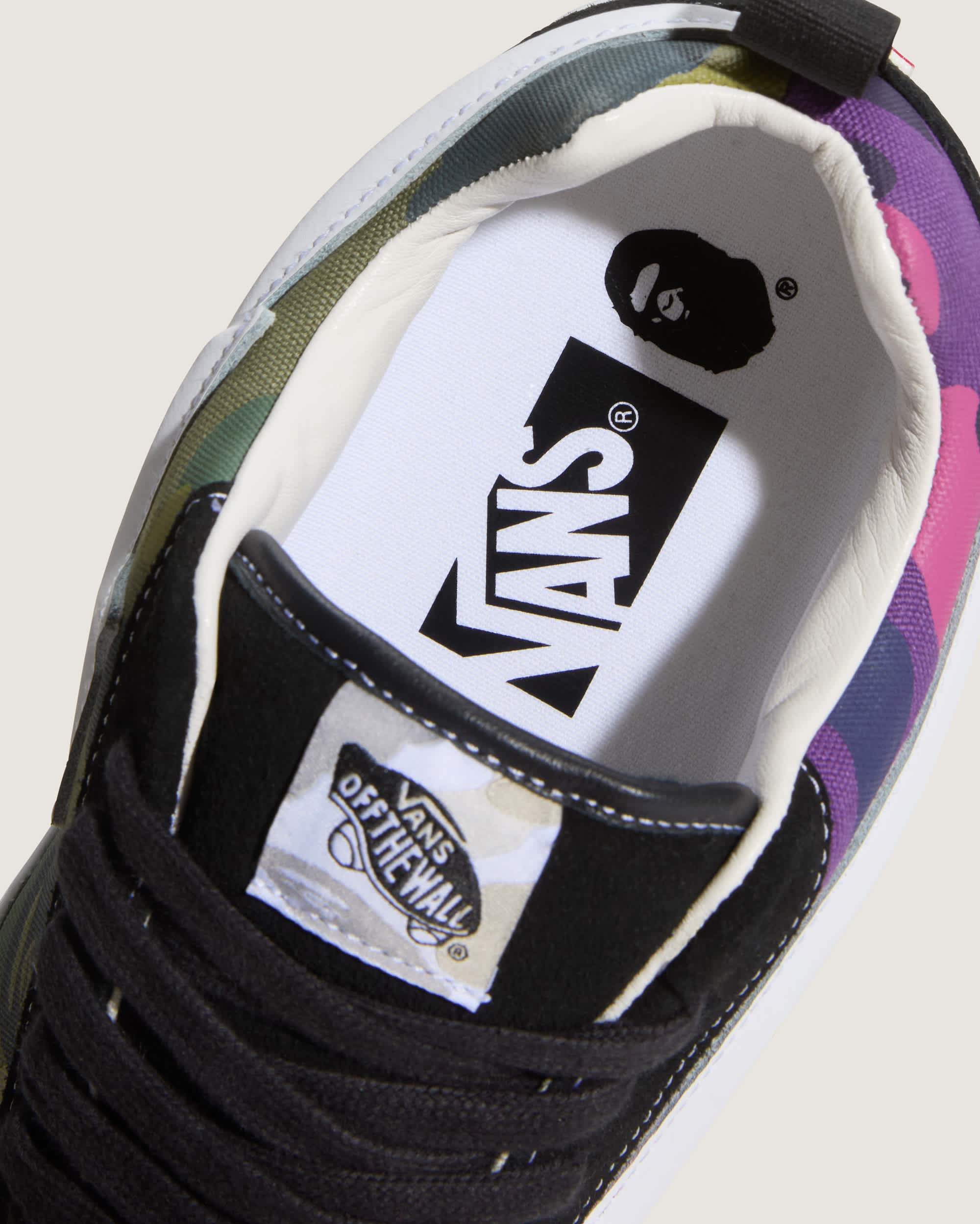 Vans x BAPE Knu Skool VANS Schwarz ALT8
