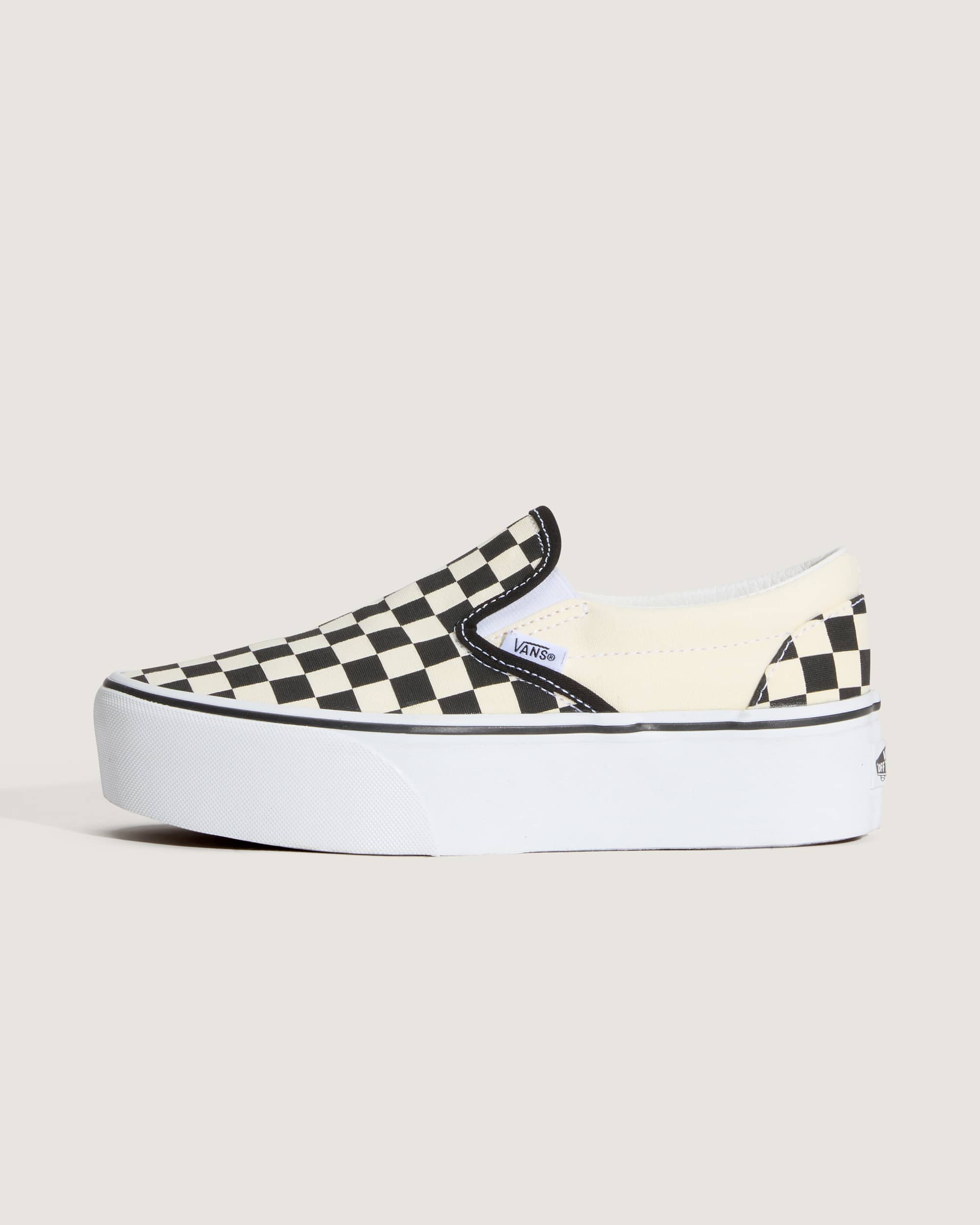 Classic SlipOn Platform Shoes VANS BlackWhite HERO