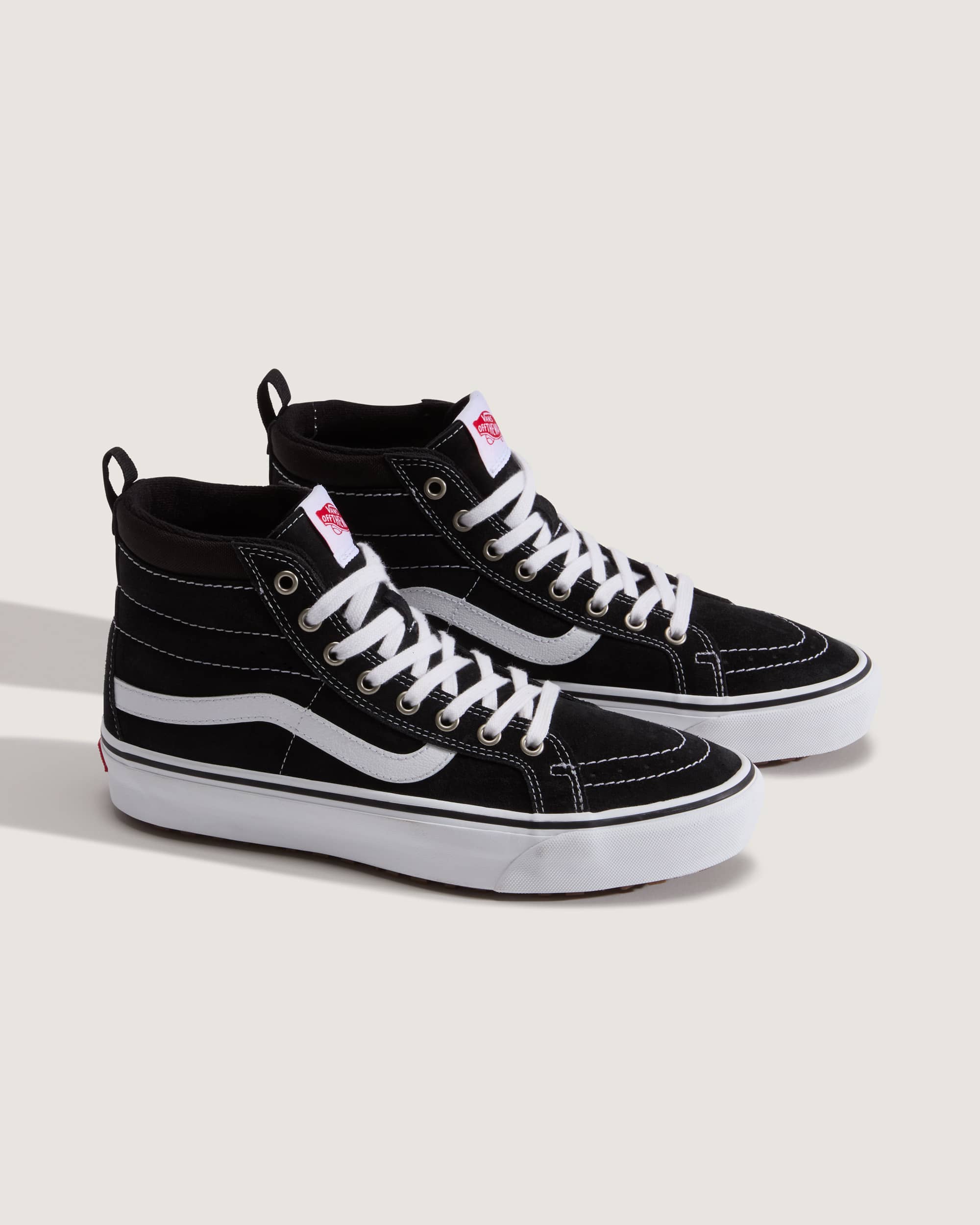Sk8Hi Insulated BLACKWHITE VANS Nero ALT1