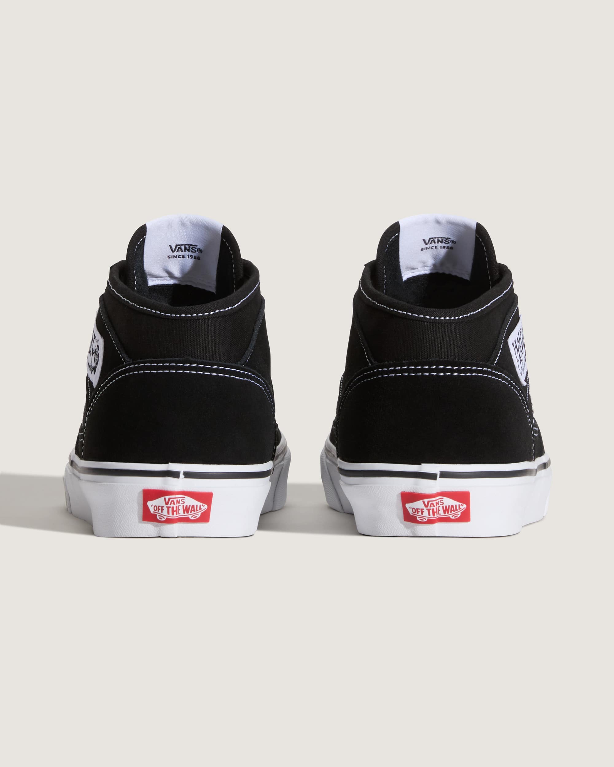 Half Cab Decon Shoes VANS Black ALT3