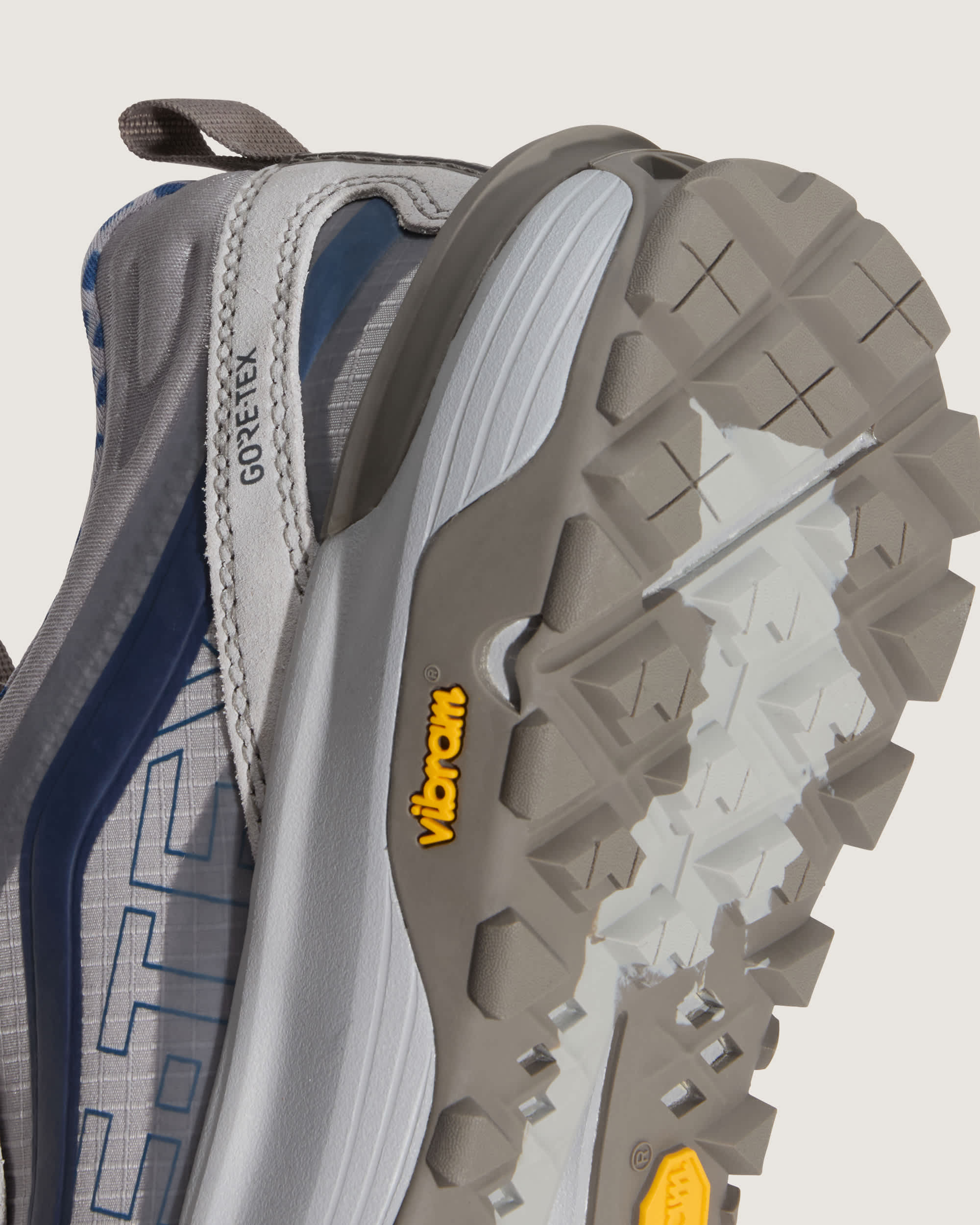 Crosspath XC GORETEX Shoes VANS Grey ALT7