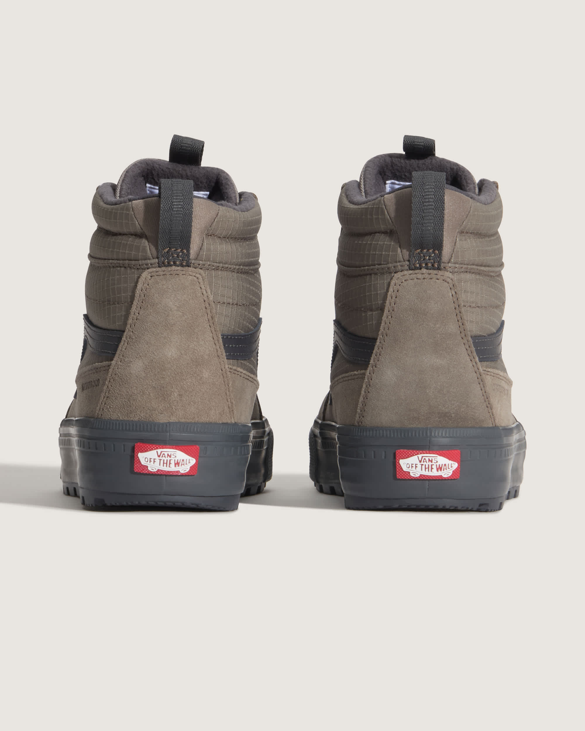 Sk8Hi Waterproof Insulated Shoes VANS Grey ALT3