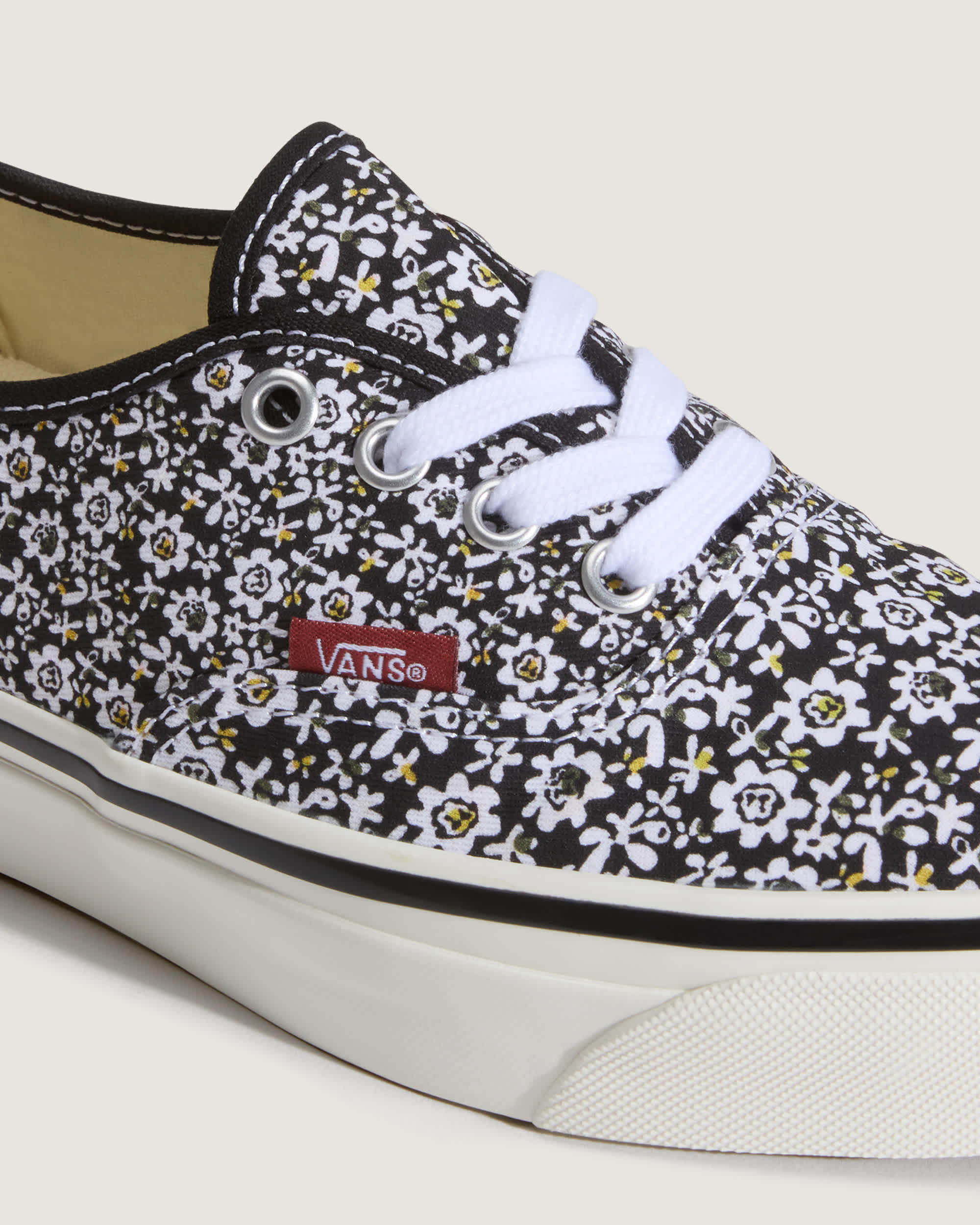 Chaussures Premium Authentic VANS Noir ALT6