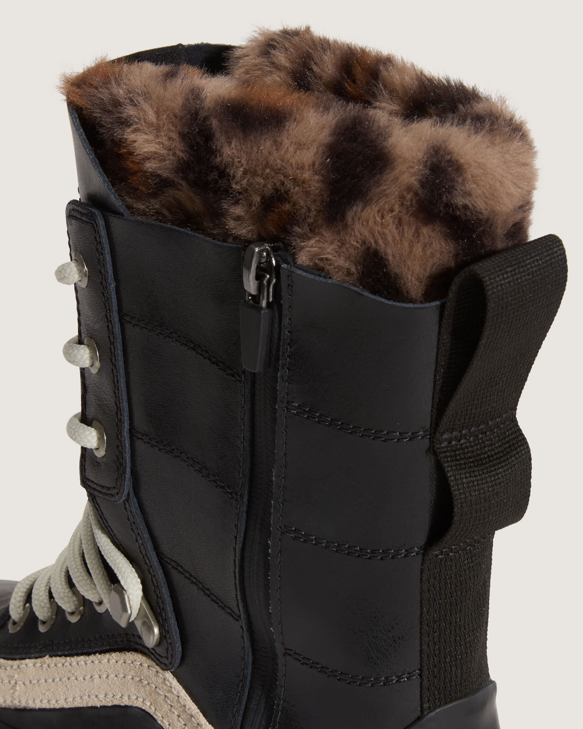 StandardHi 20 Boots VANS Schwarz ALT8